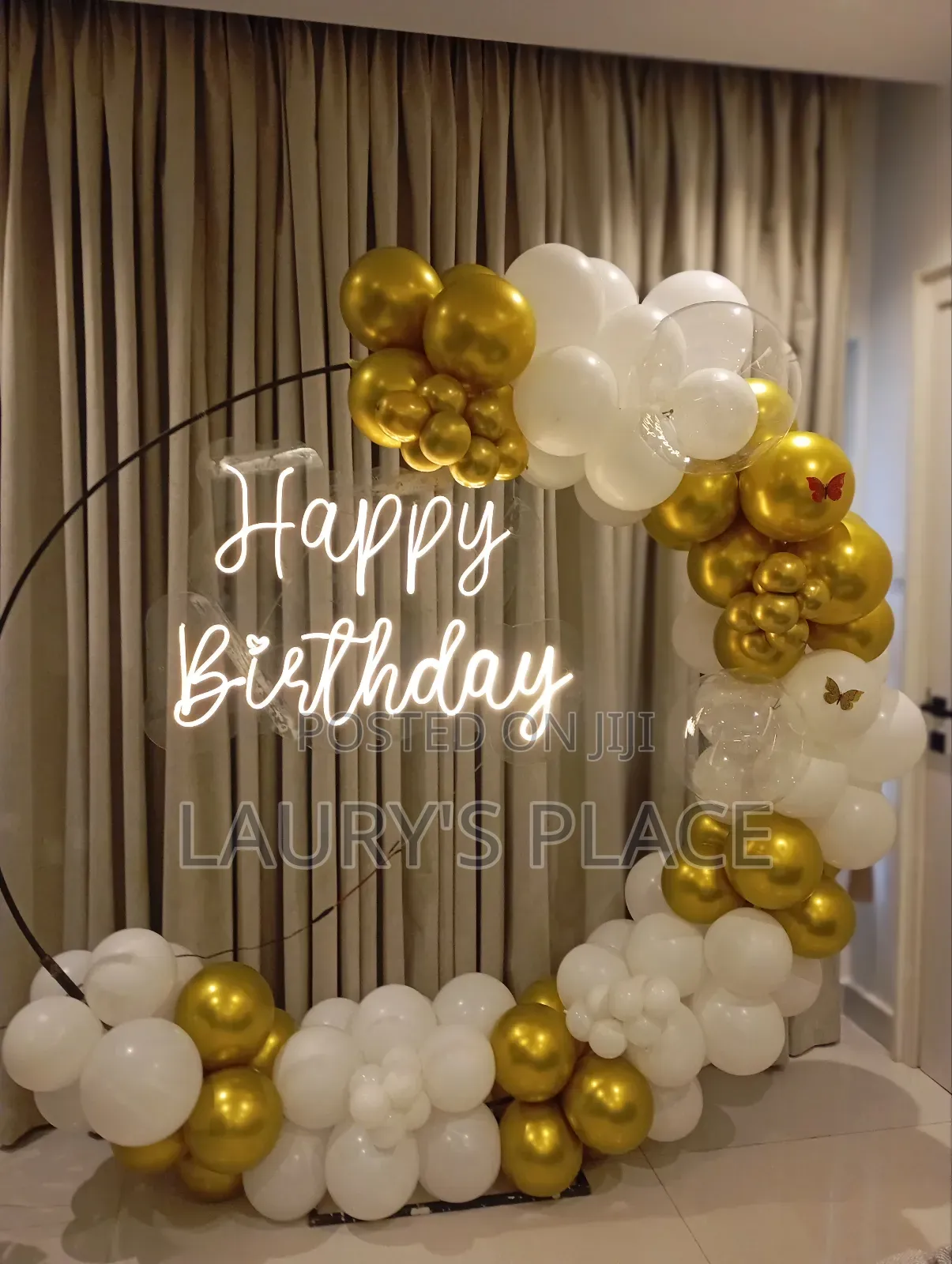 White and Gold Balloon Decoration
