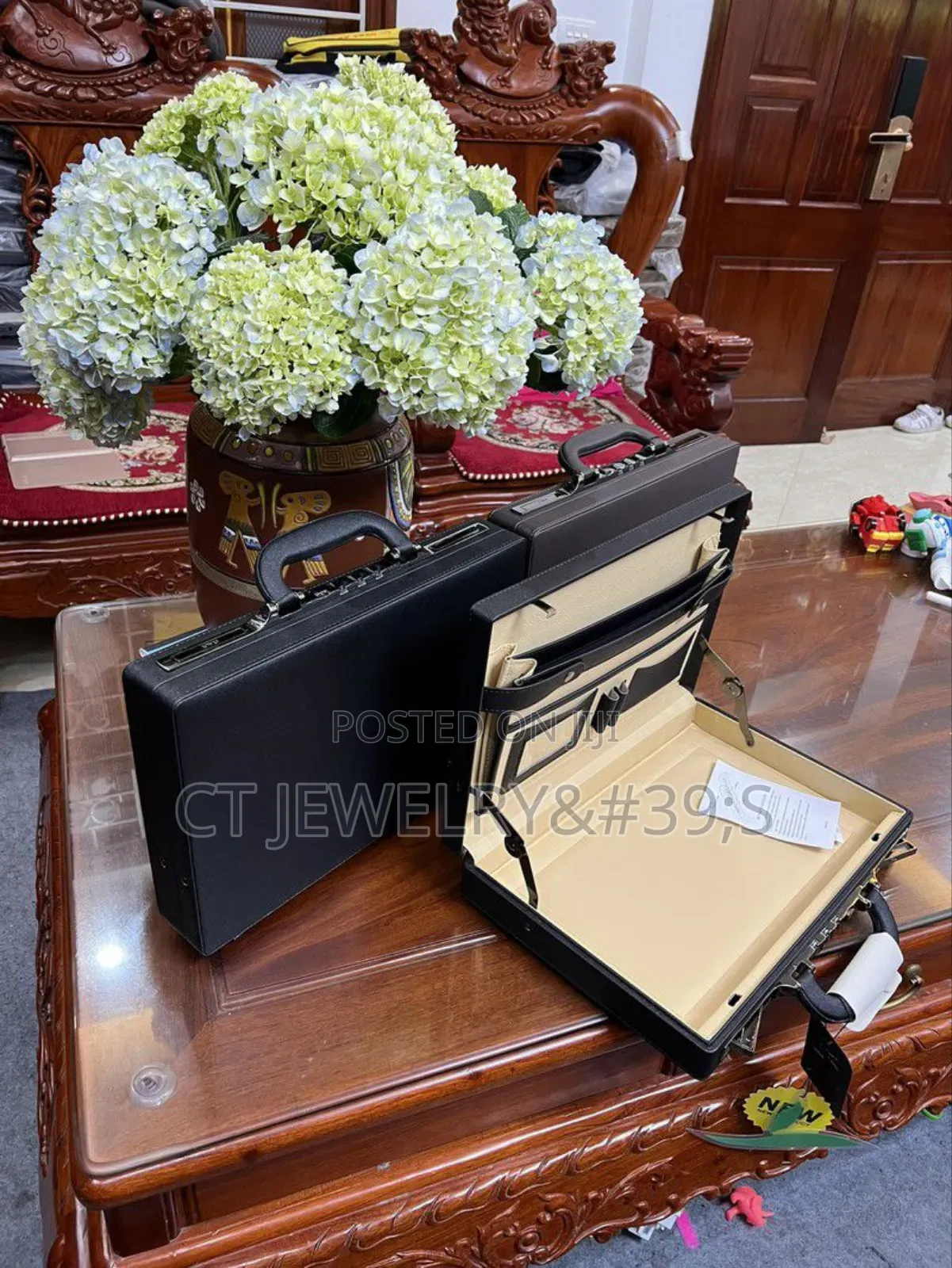 Luxury Leavesking Briefcase Available In Sizes