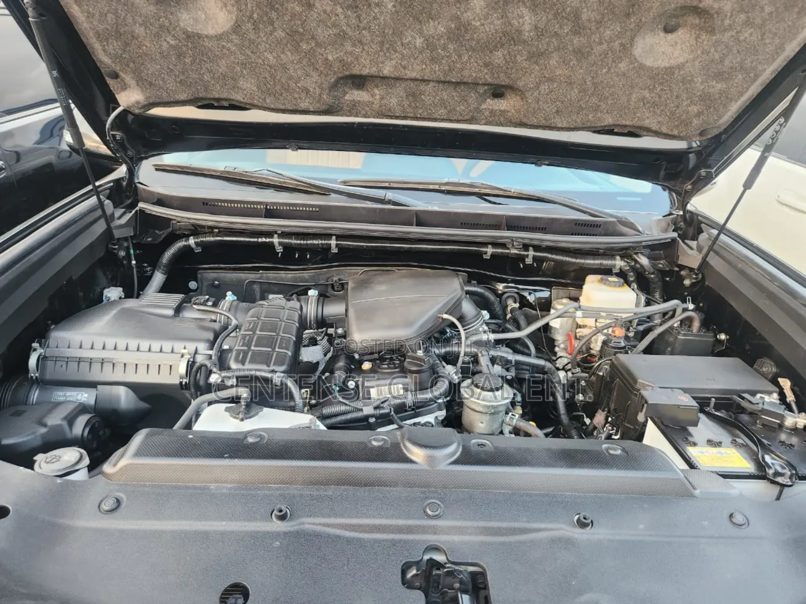 Toyota Land Cruiser Prado 2023 Black