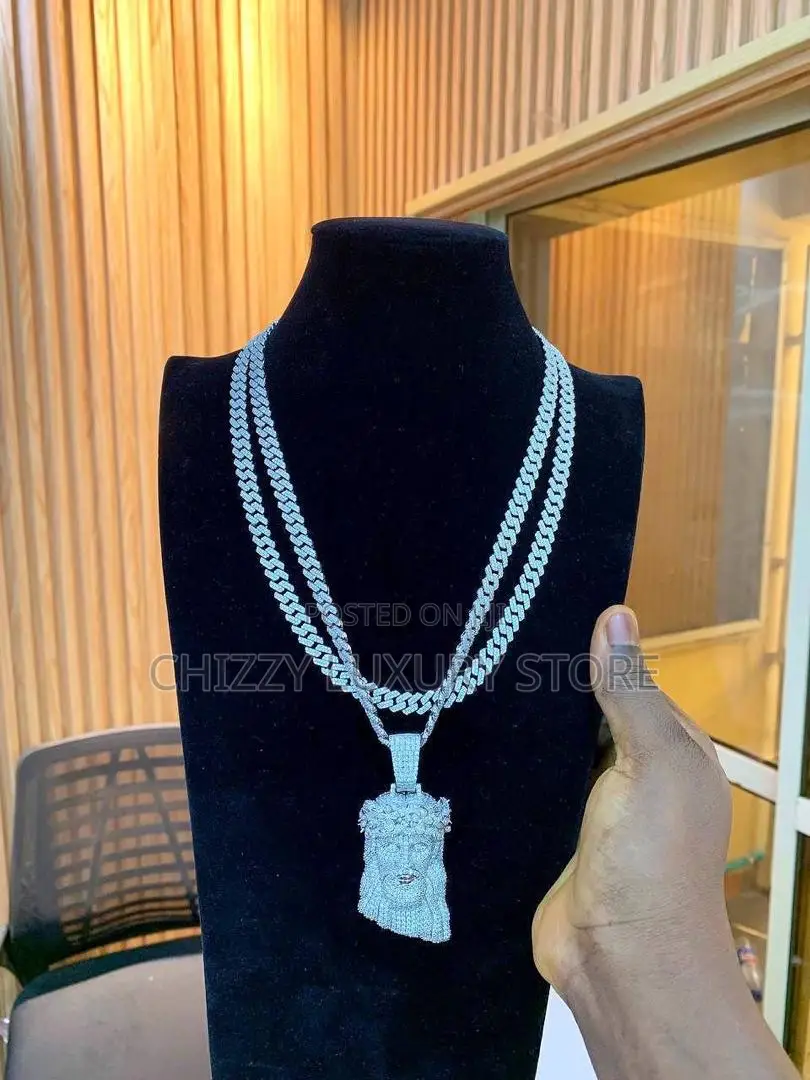 VVS Moissanite Diamond Jesus Pendant and Cuban Necklace