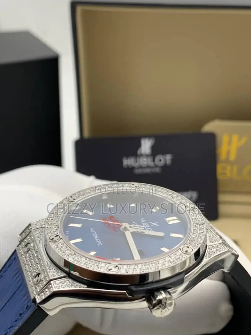 Hublot Quality Luxury Men Genuine Leather Iced Face Wristwatch
