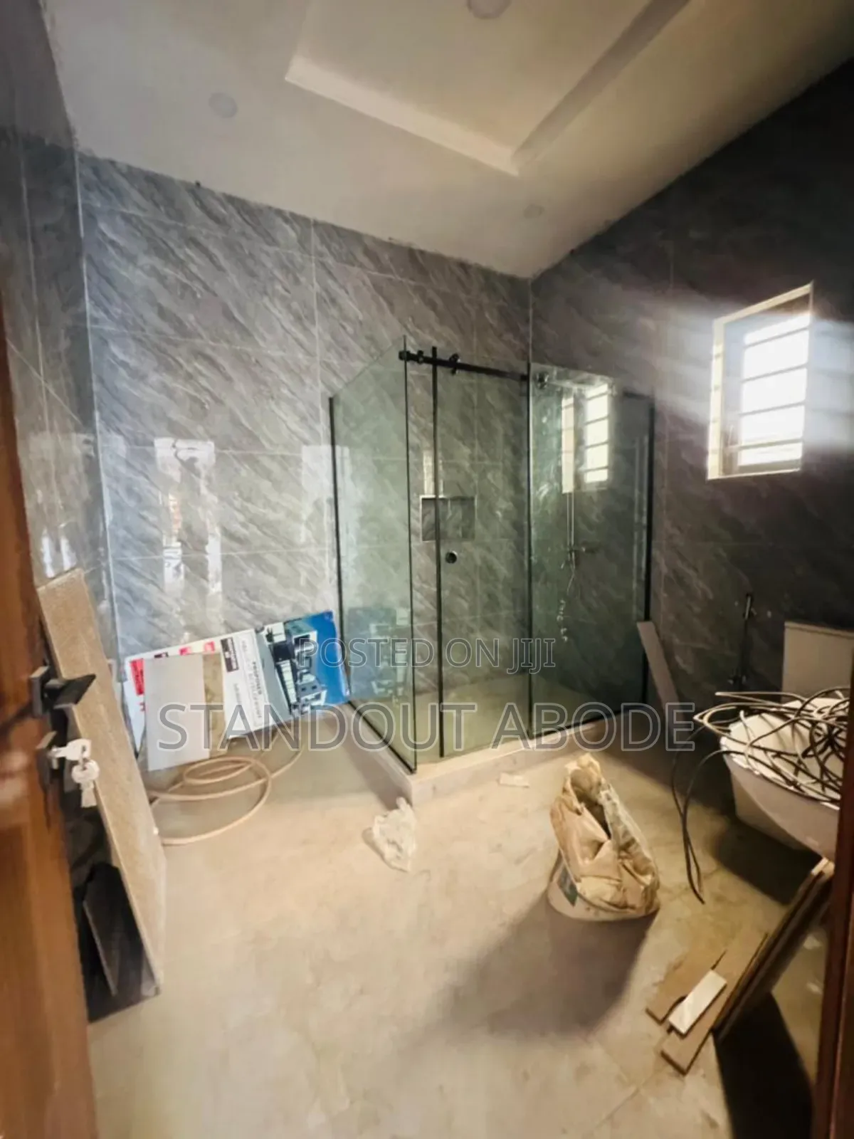 4bdrm Duplex in Inside An Estate, Ikeja for sale