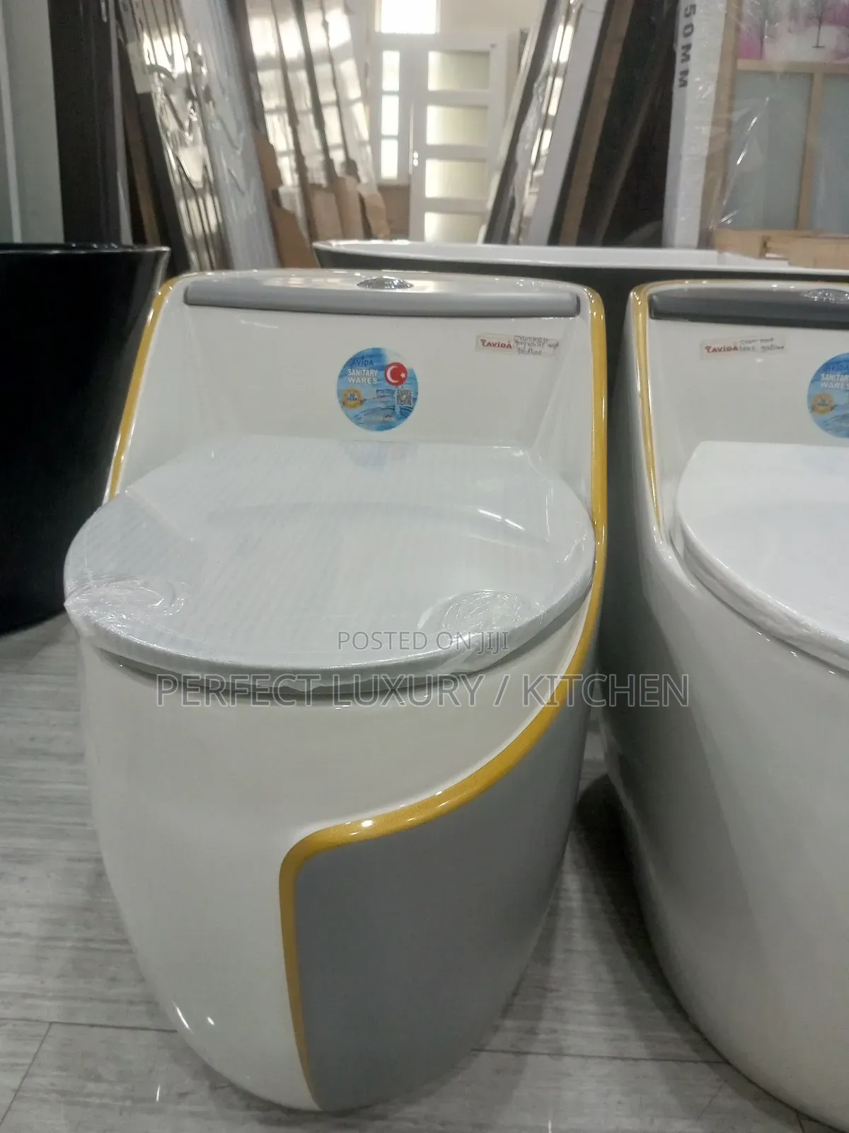 White/Gray With Yellow  Design Luxury Smart Lavida W.C Water Closet