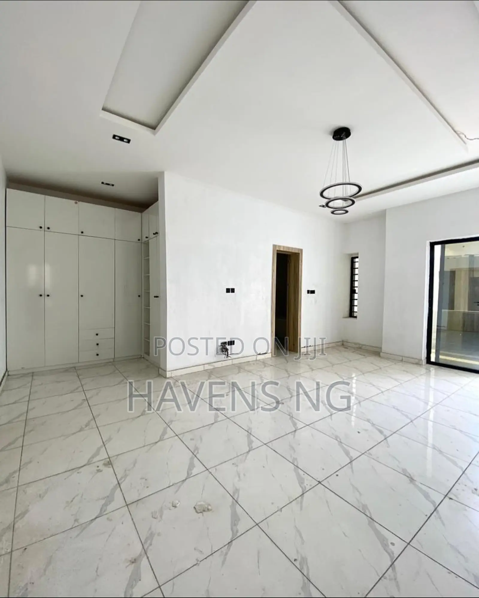4bdrm Duplex in Orchid Estate, Lekki Expressway for sale