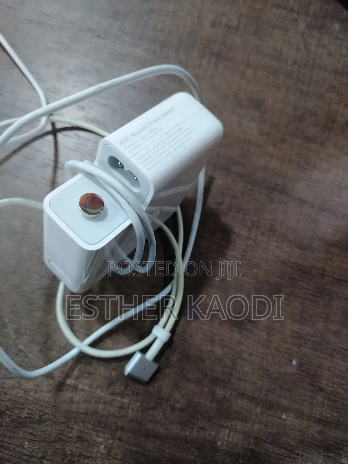 Apple 60w Magsafe 2 Power Adapter (Macbook Pro
