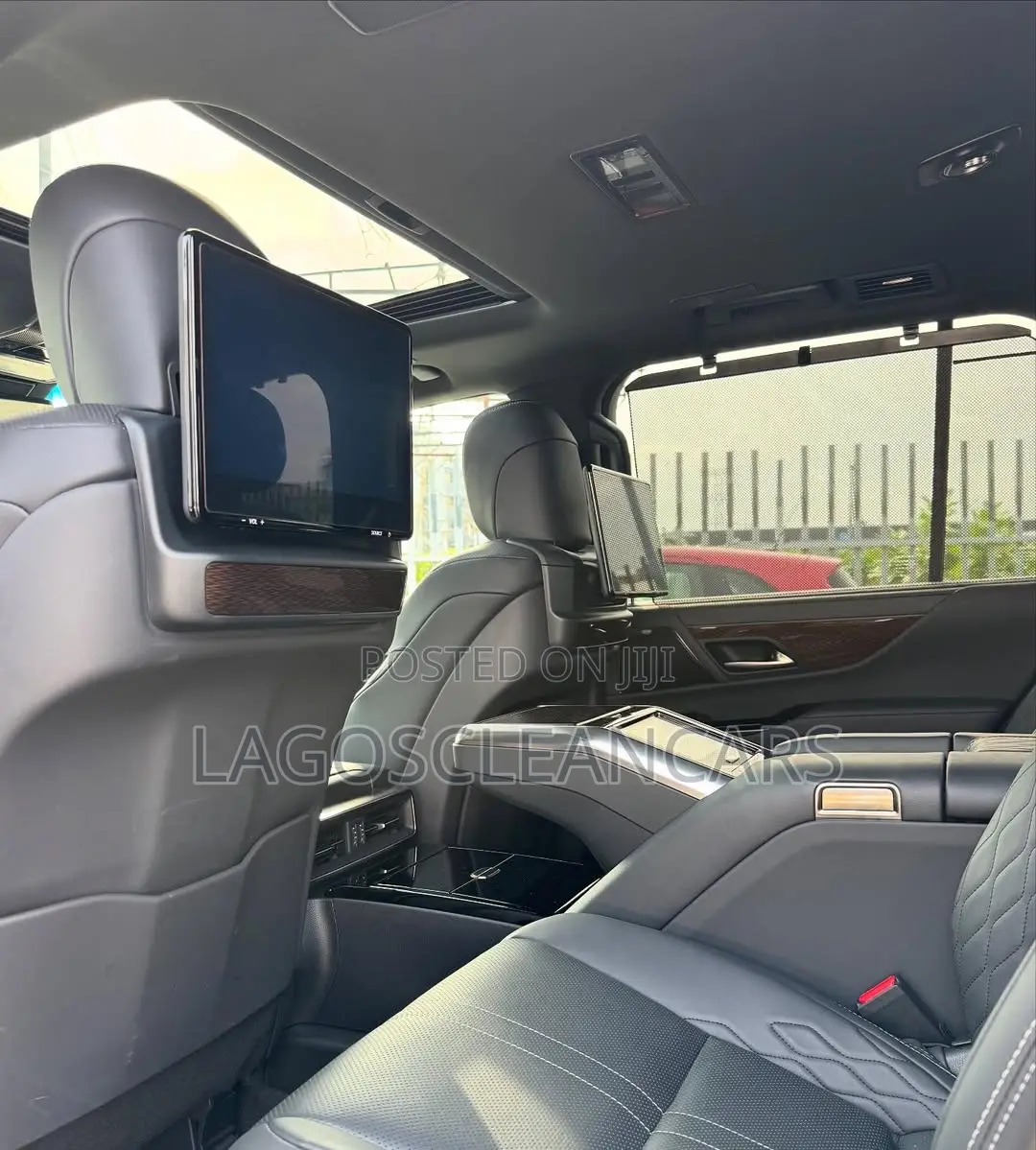 Lexus LX 600 2022 Silver