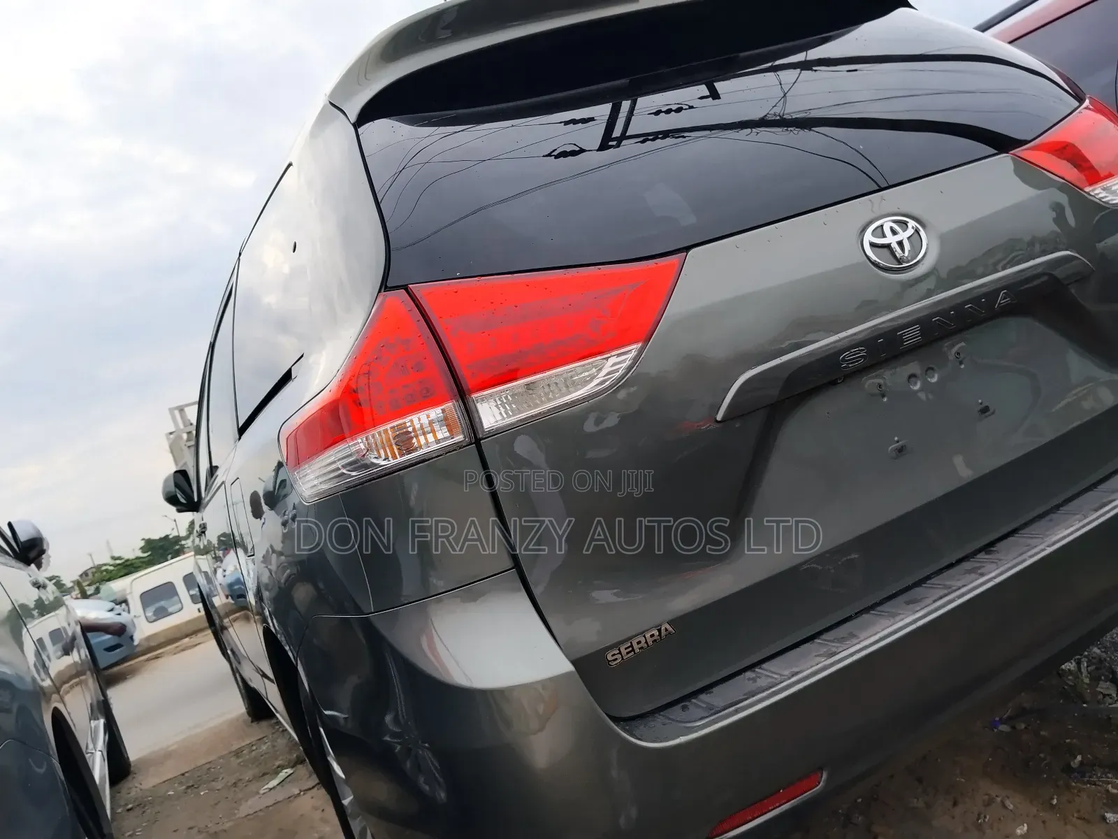 Toyota Sienna XLE 7 Passenger 2012 Green