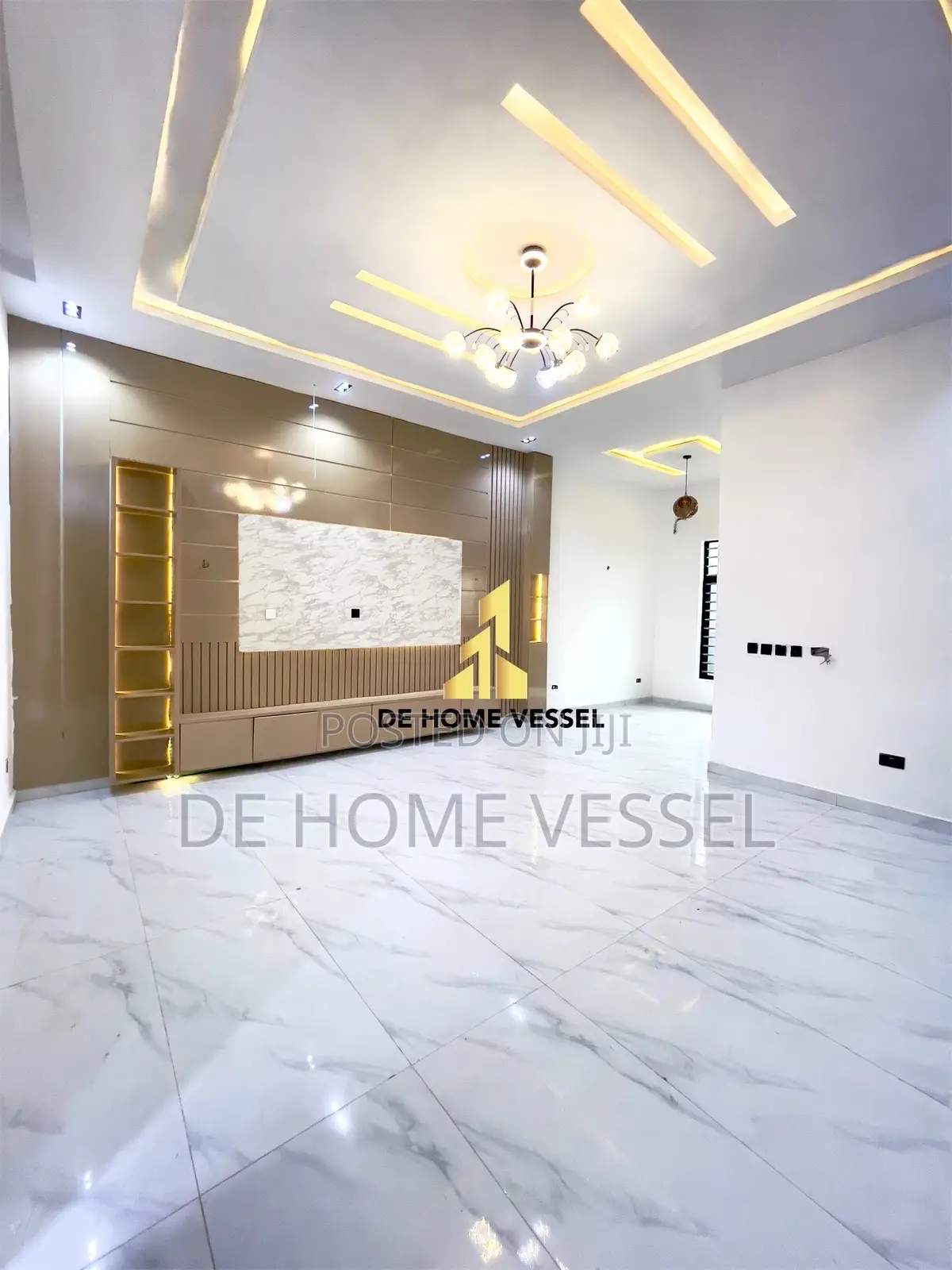 3bdrm Townhouse/Terrace in Ikota for sale