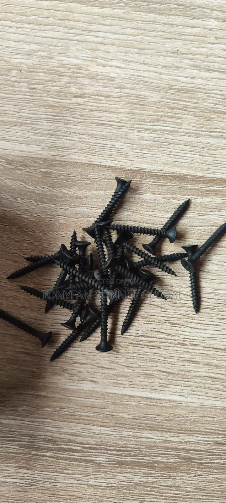 Black Screw