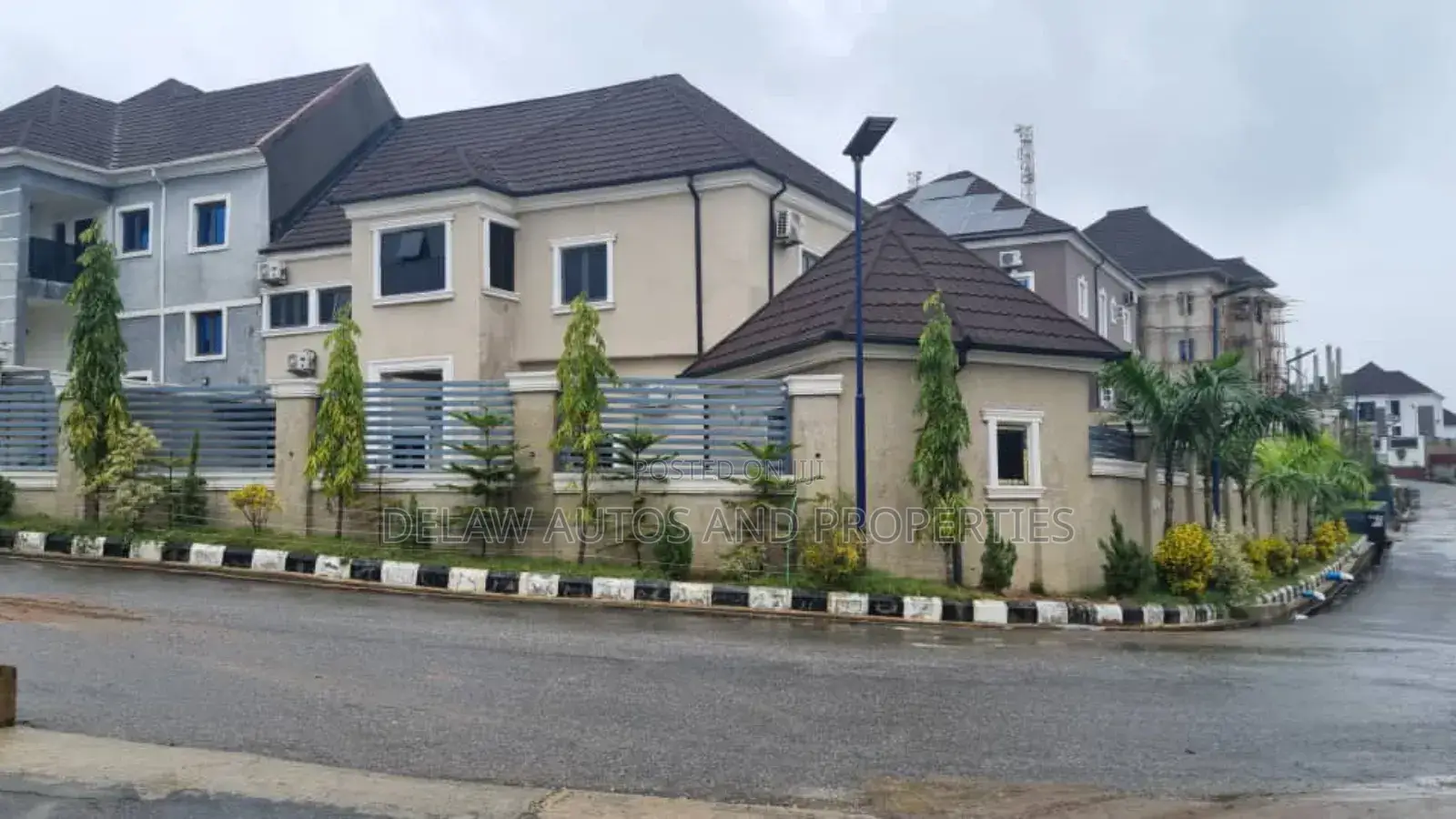 4bdrm Duplex in Naf Valley Estate for rent