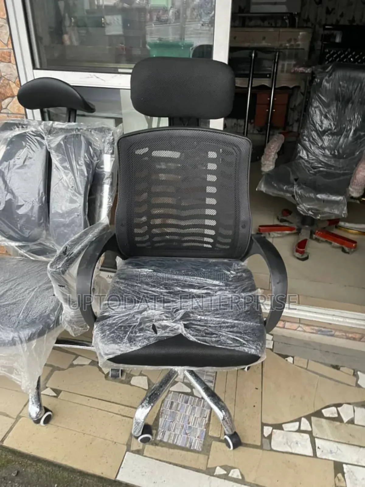 Low Budget Office Chair