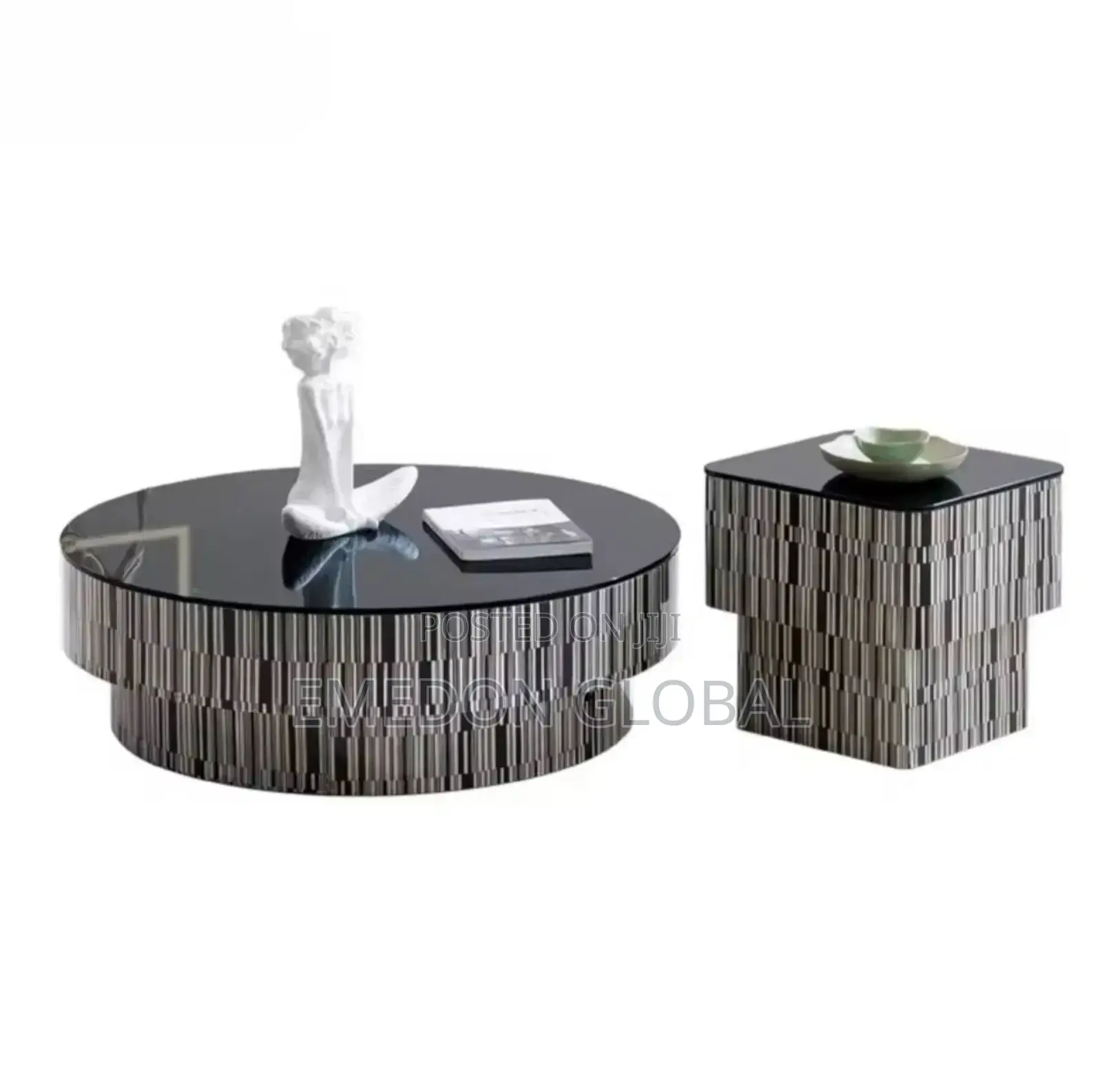 Modern Simple Glass Round Coffee Table Combined With Light Luxury