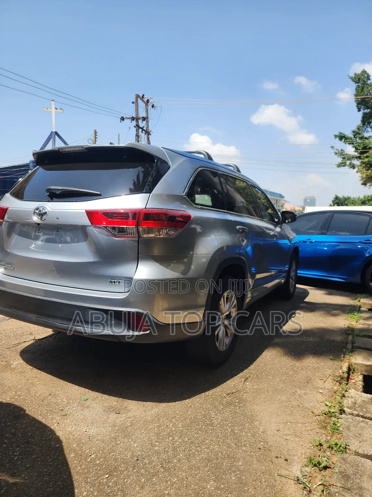 Toyota Highlander XLE 4x2 V6 (3.5L 6cyl 8A) 2018 Silver