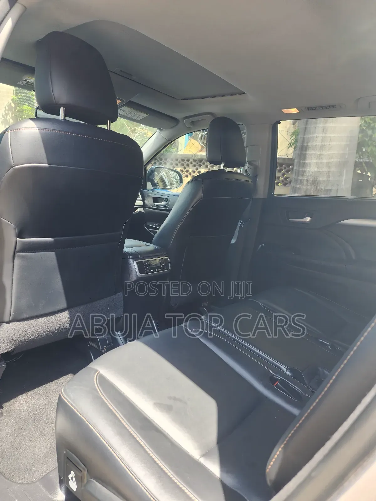 Toyota Highlander XLE 4x2 V6 (3.5L 6cyl 8A) 2018 Silver
