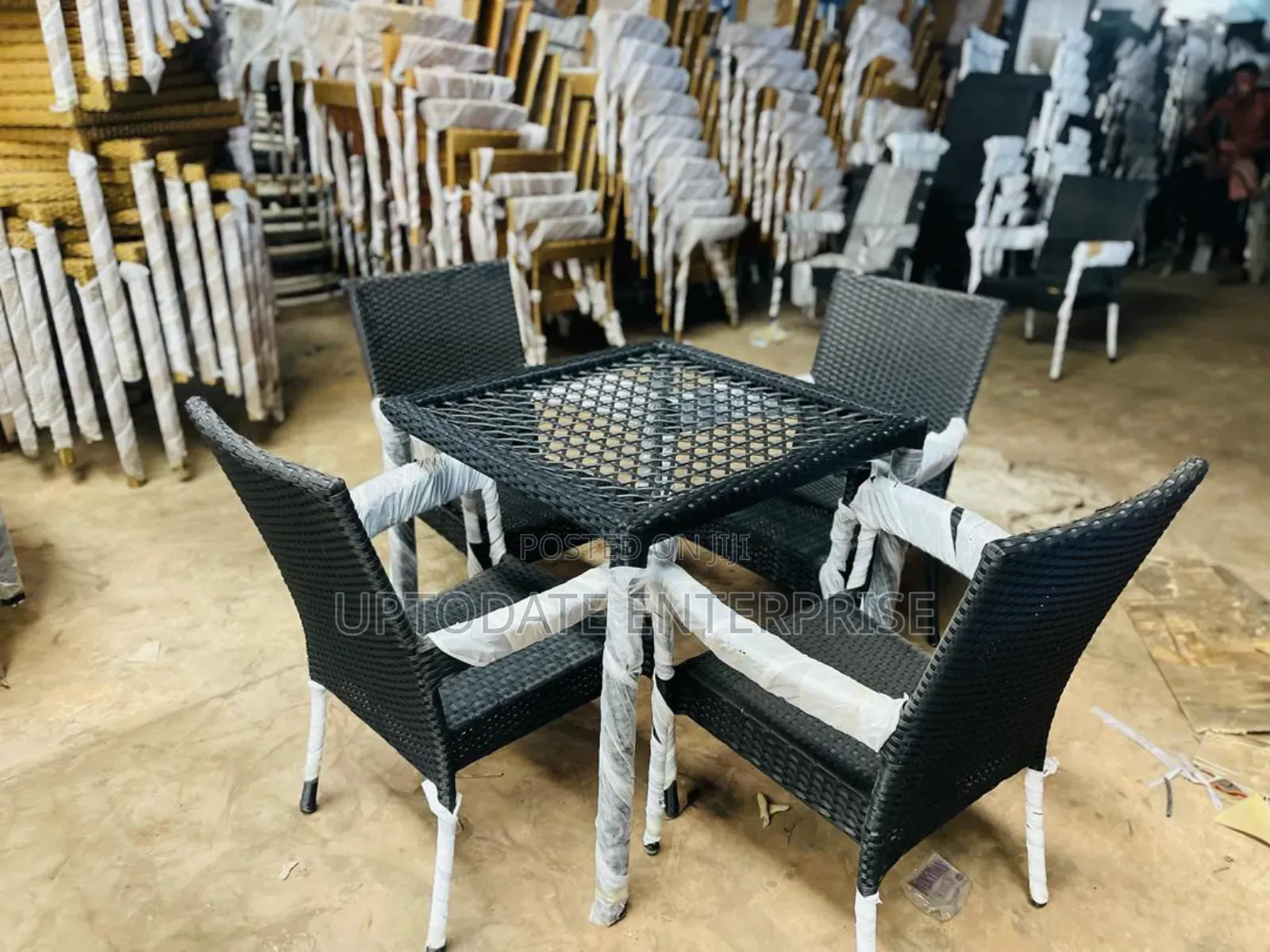 Restaurant Outdoor Table and Chairs