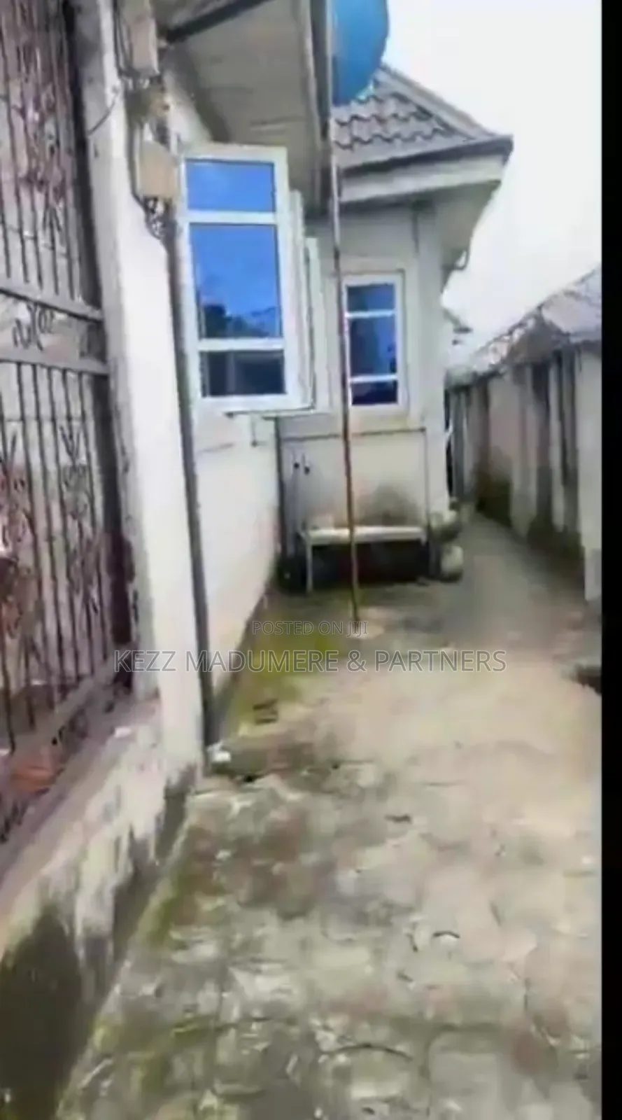 4bdrm Bungalow in Iwofe, Rumuolemini, Port-Harcourt for sale