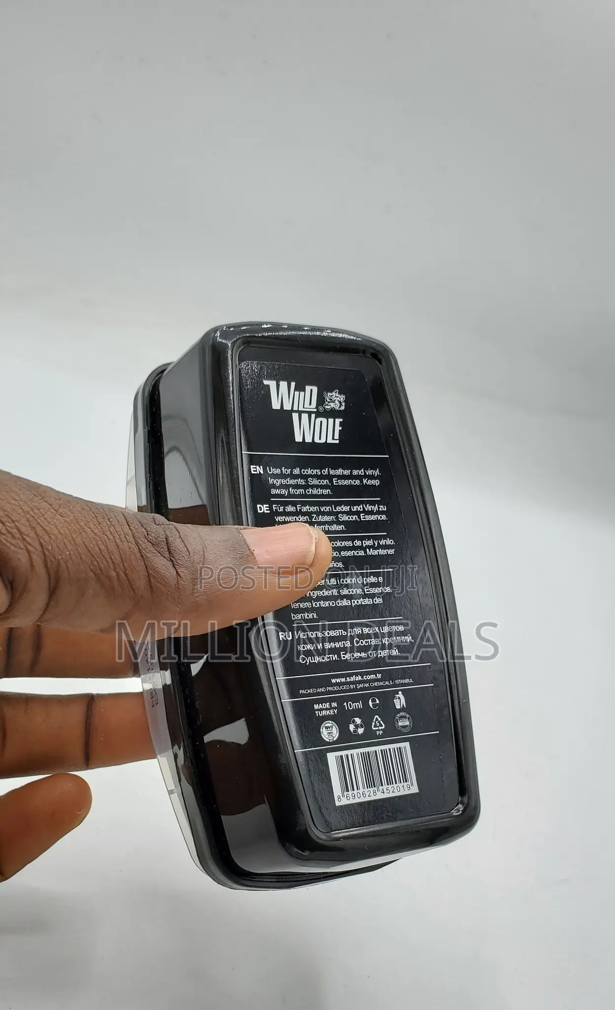 Wild Wolf Self Shinning Sponge Shoe Polish