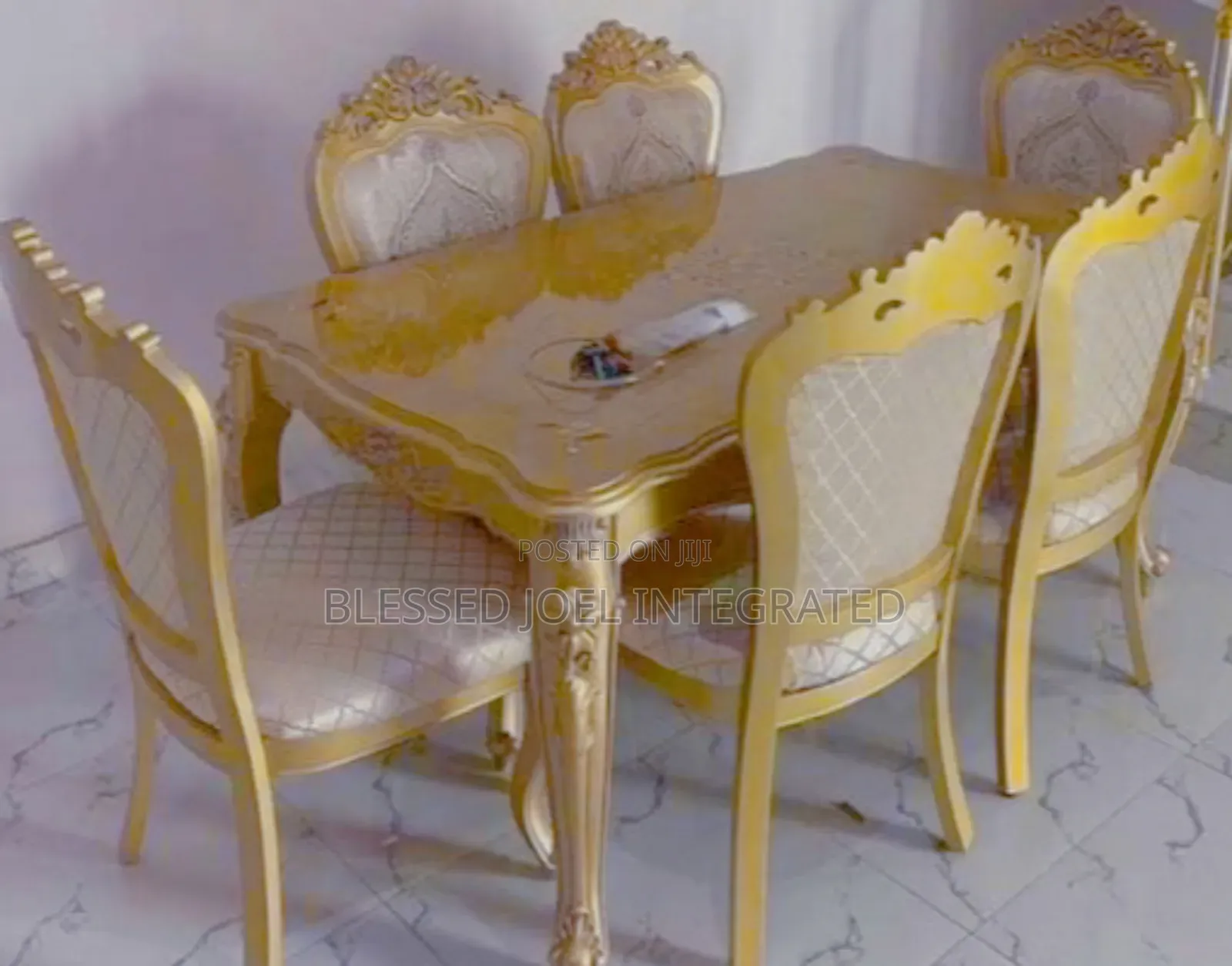 Imported Dining Set 6seaters