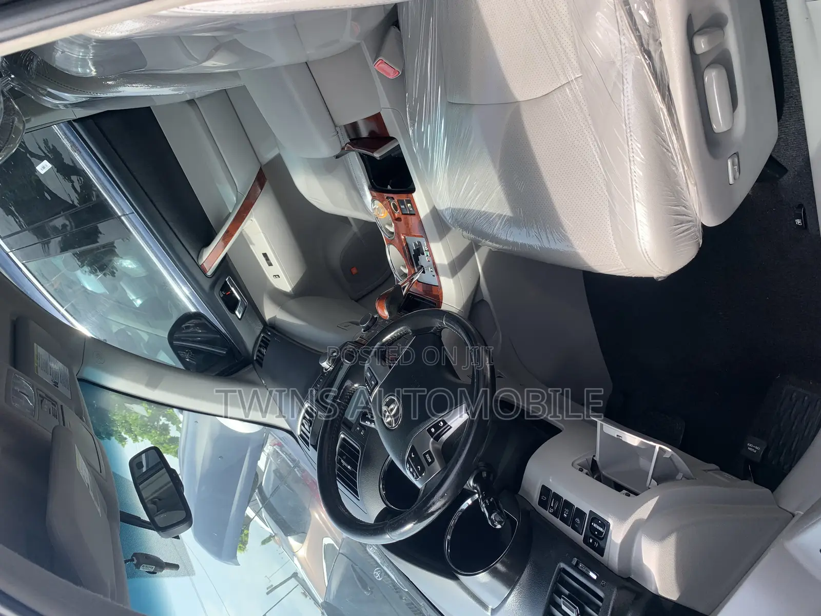Toyota Highlander Limited 2012 Gray