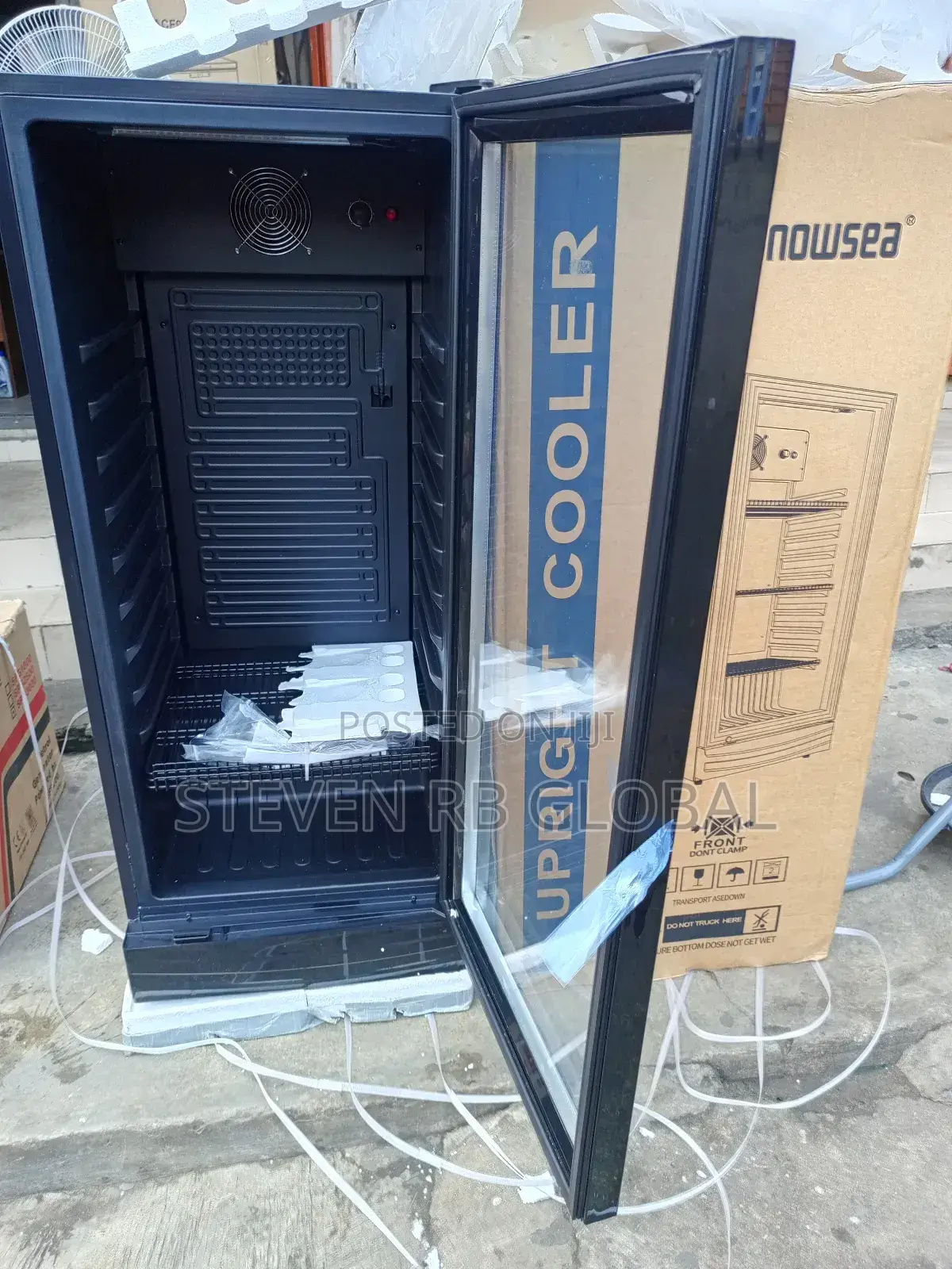Snowsea Upright Showcase Beverage Chiller | Lc-270 (270l)