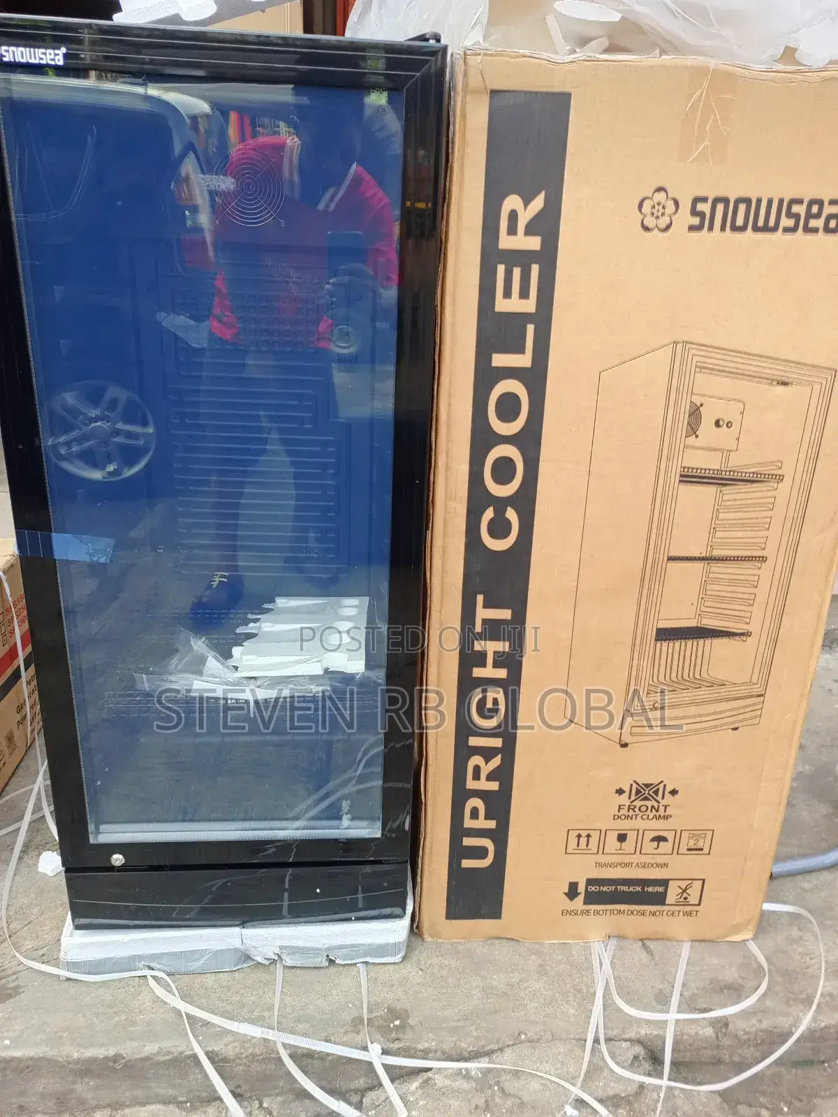 Snowsea Upright Showcase Beverage Chiller | Lc-270 (270l)