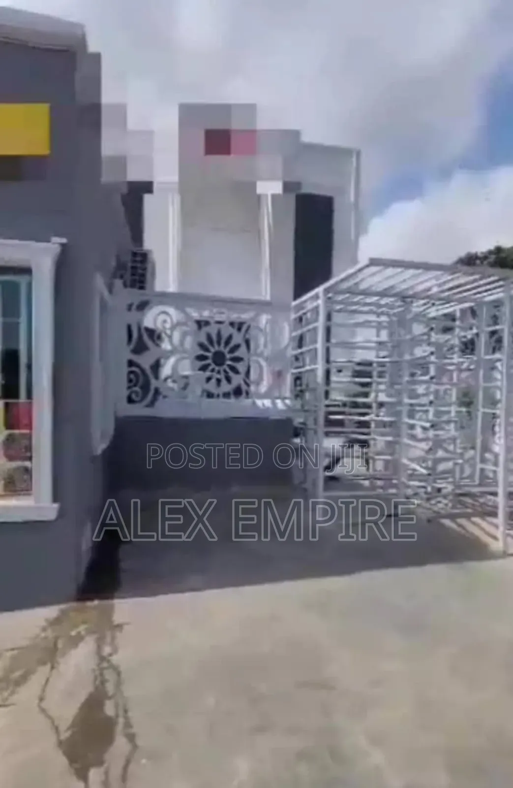 A Club House With 5 Rooms For Sale In Igando