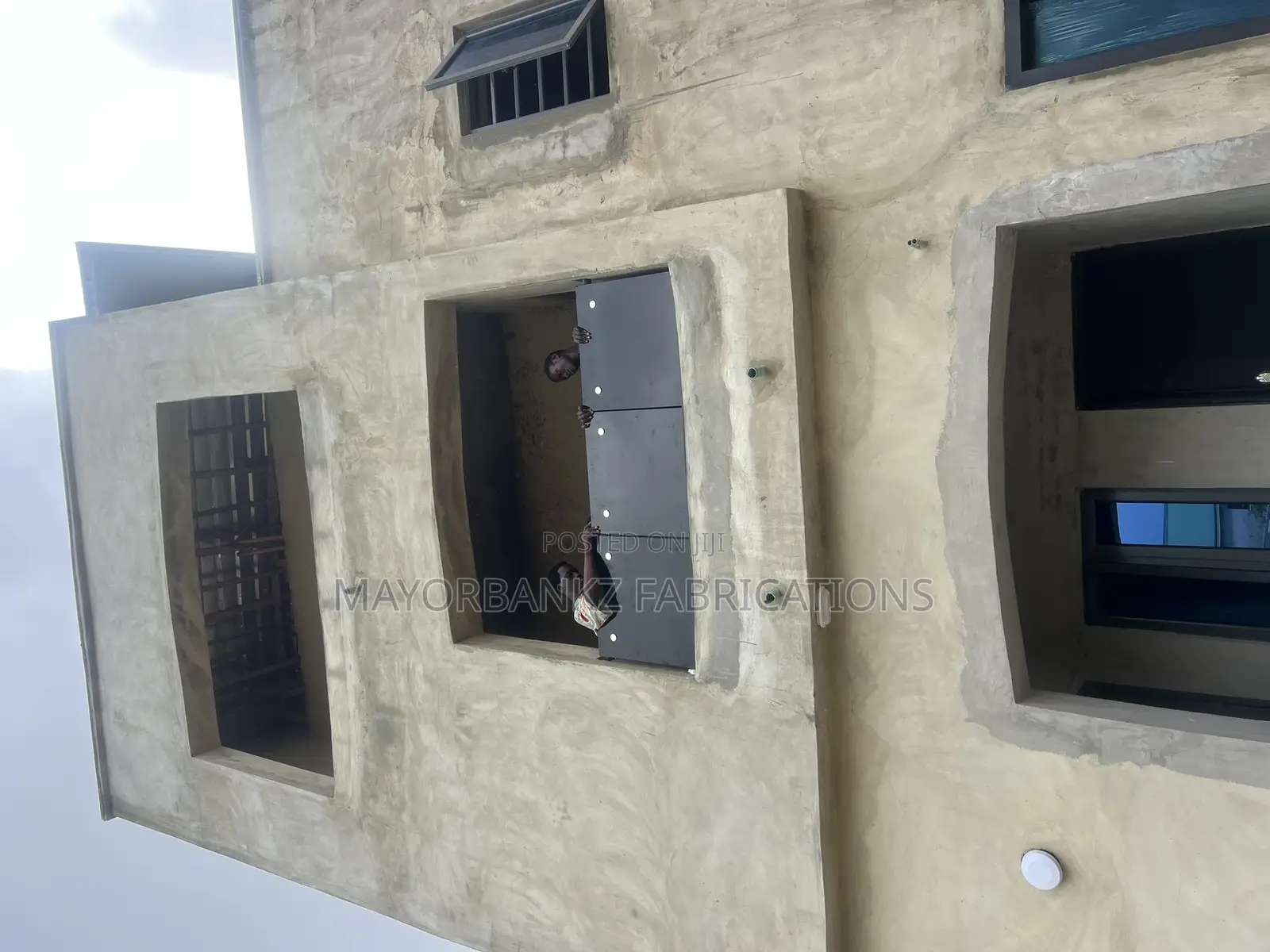 Tempered Gray Glass Barricade
