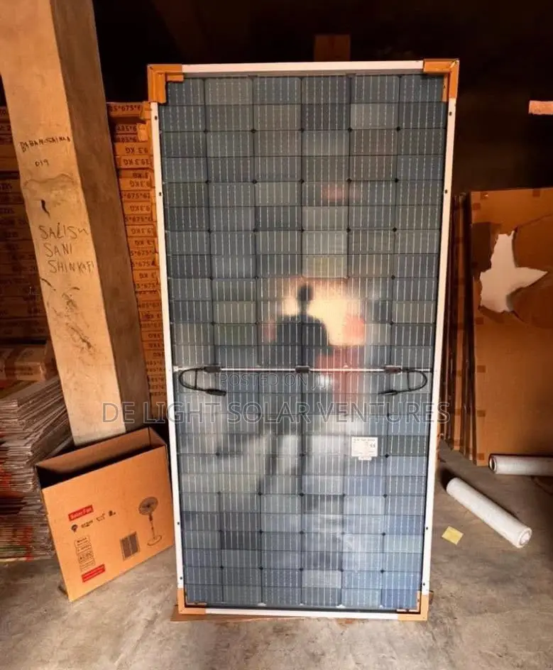550w Solar Panel Halfcut Mono 144cell