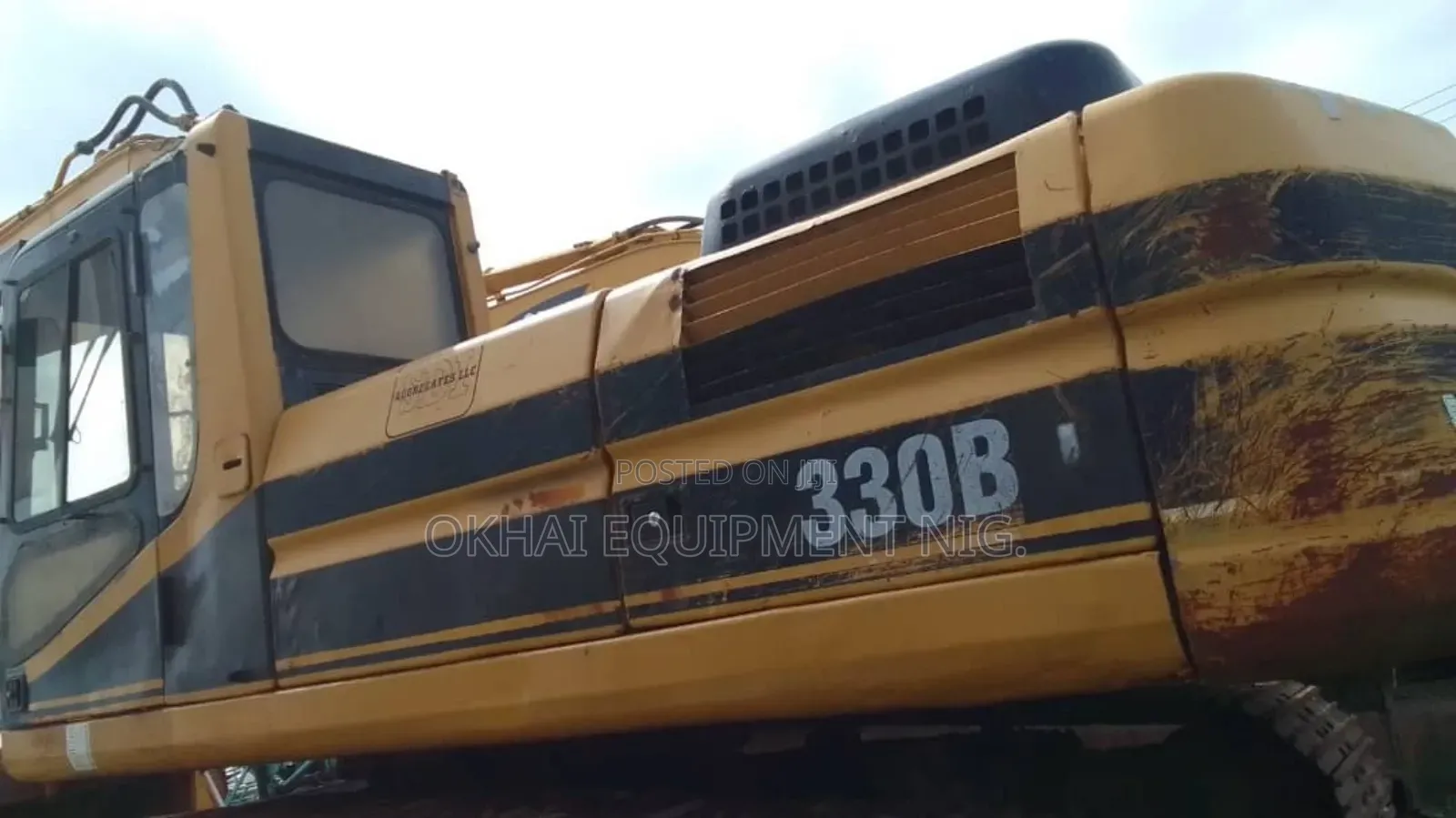 Direct Belgium Cat Excavator 330bl