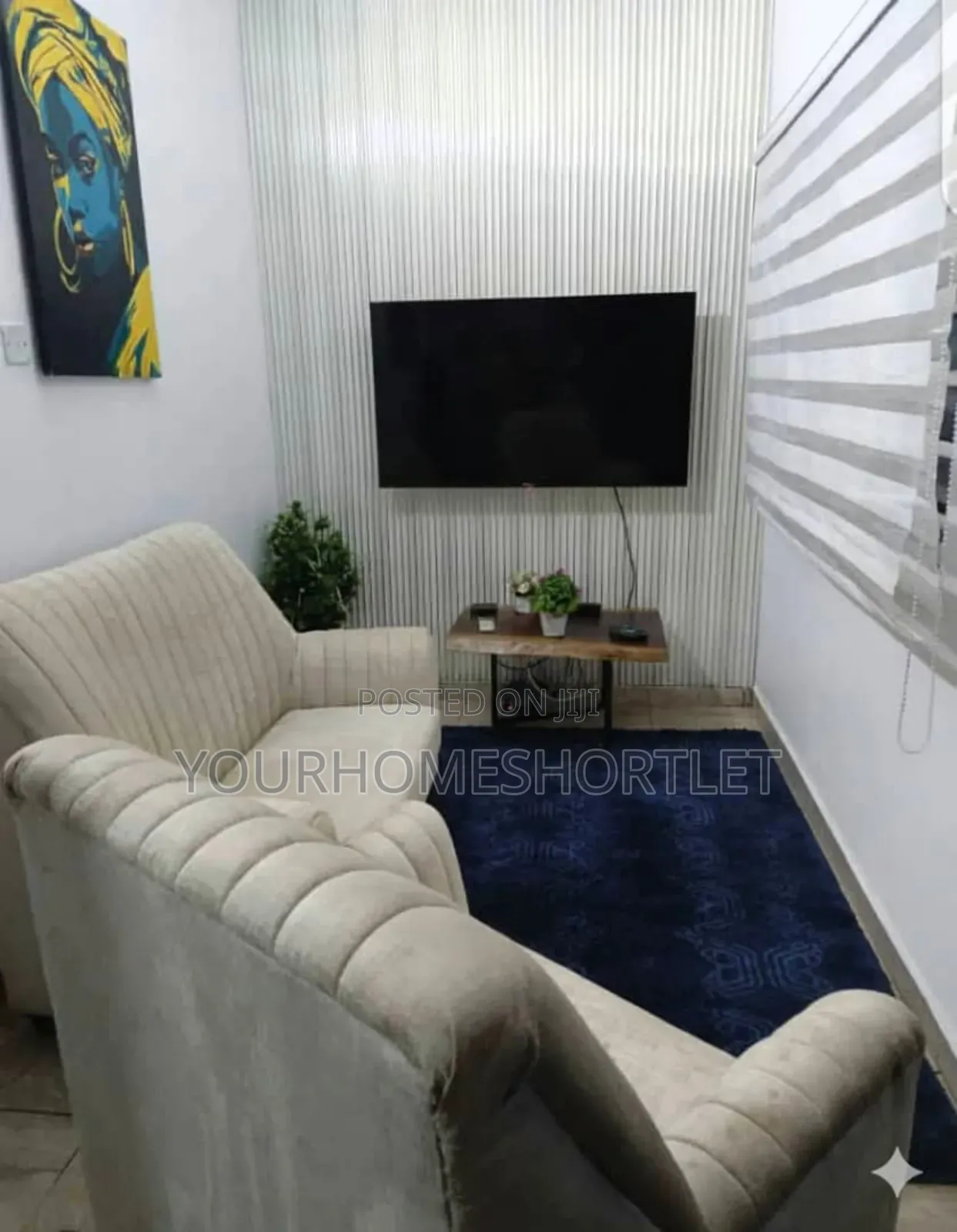 Room and Parlor That Allows Daily, Weekly, Monthly