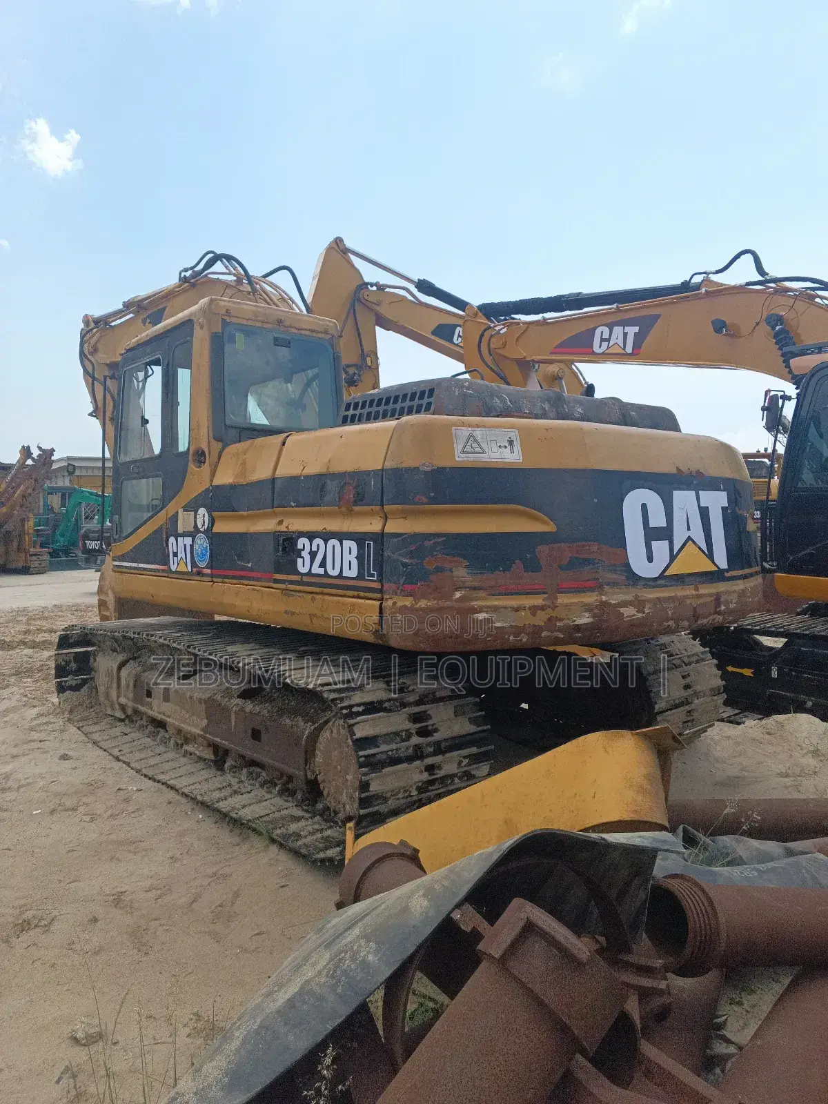 Caterpillar Excavator 320 Bl for Sale. 120m Naira