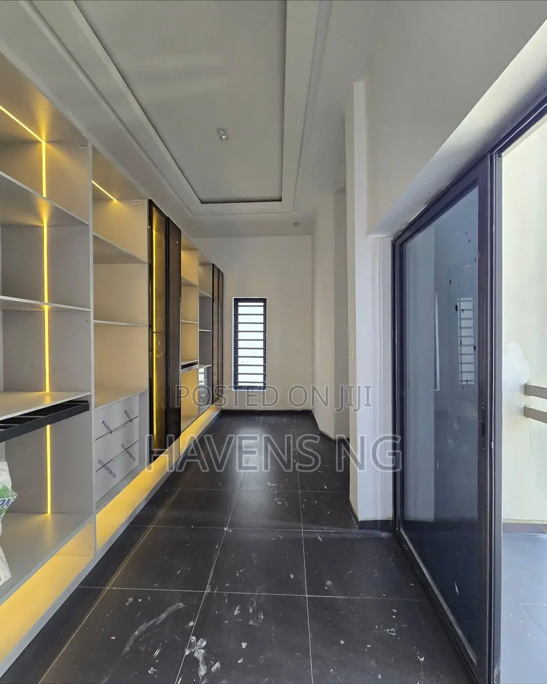 5bdrm Duplex in Ikoyi for sale