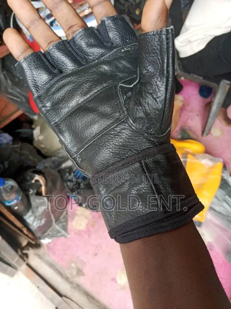 Gym Glove/Wristwrap Gloves