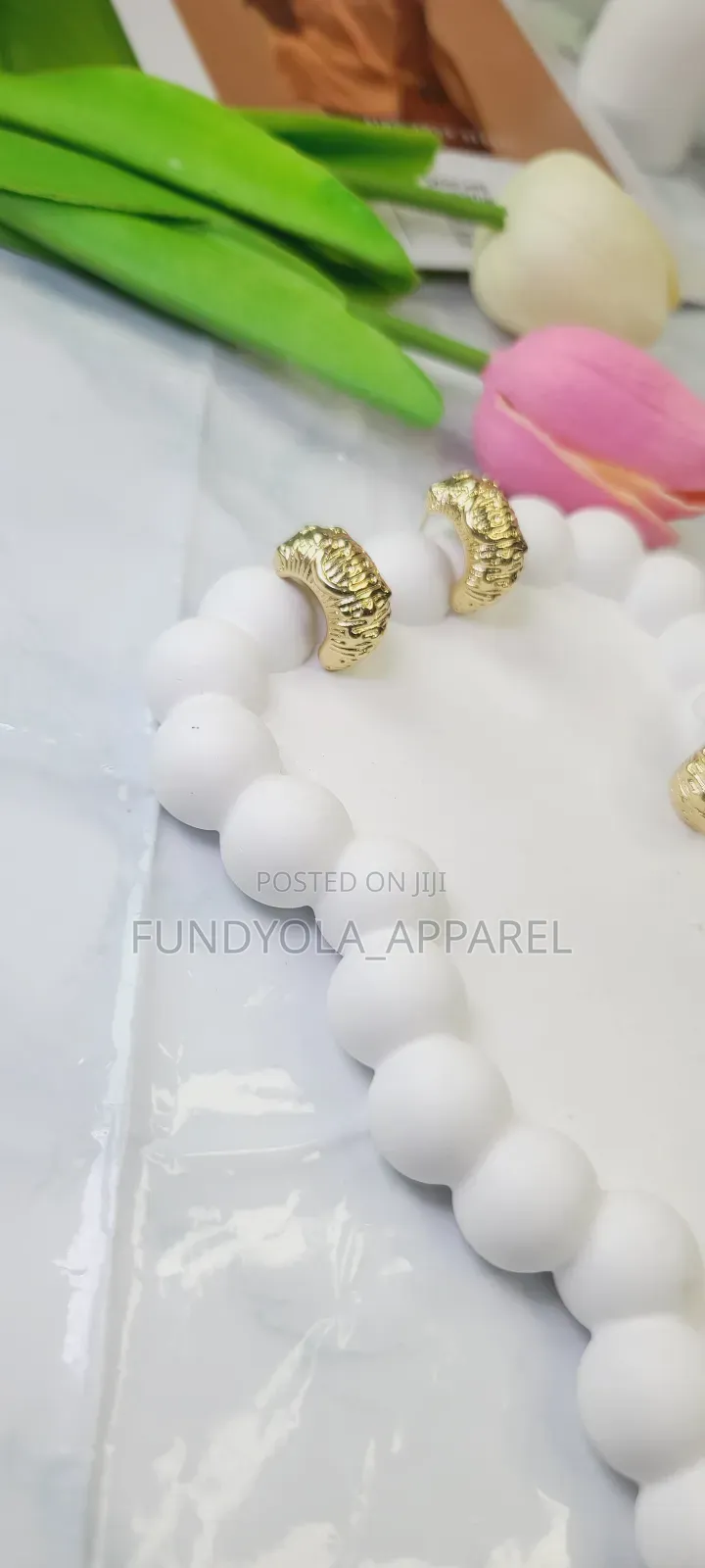 Mini Brush Curve Earrings