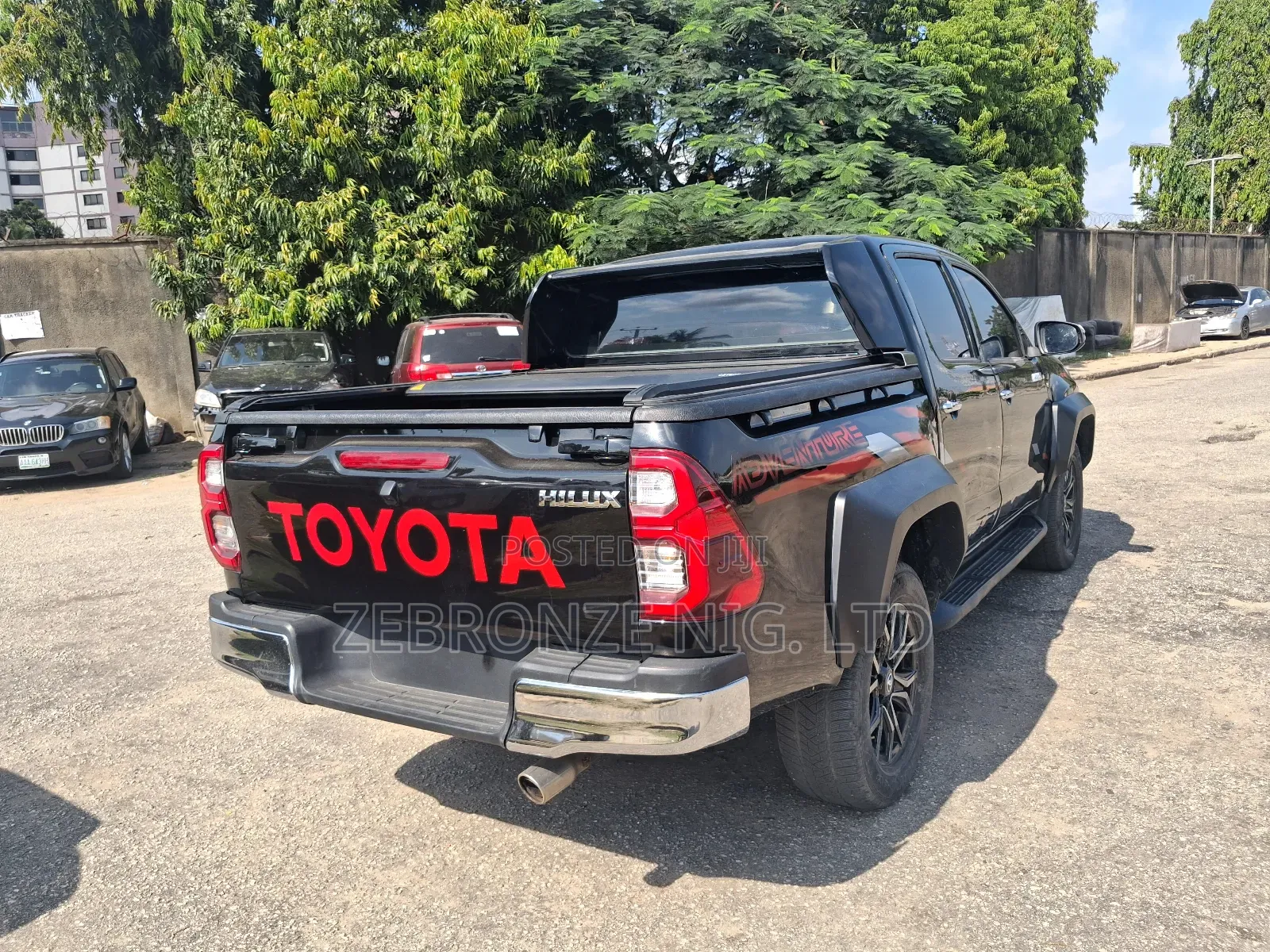 Toyota Hilux 2.7 VVT-i 4X4 SRX 2012 Black