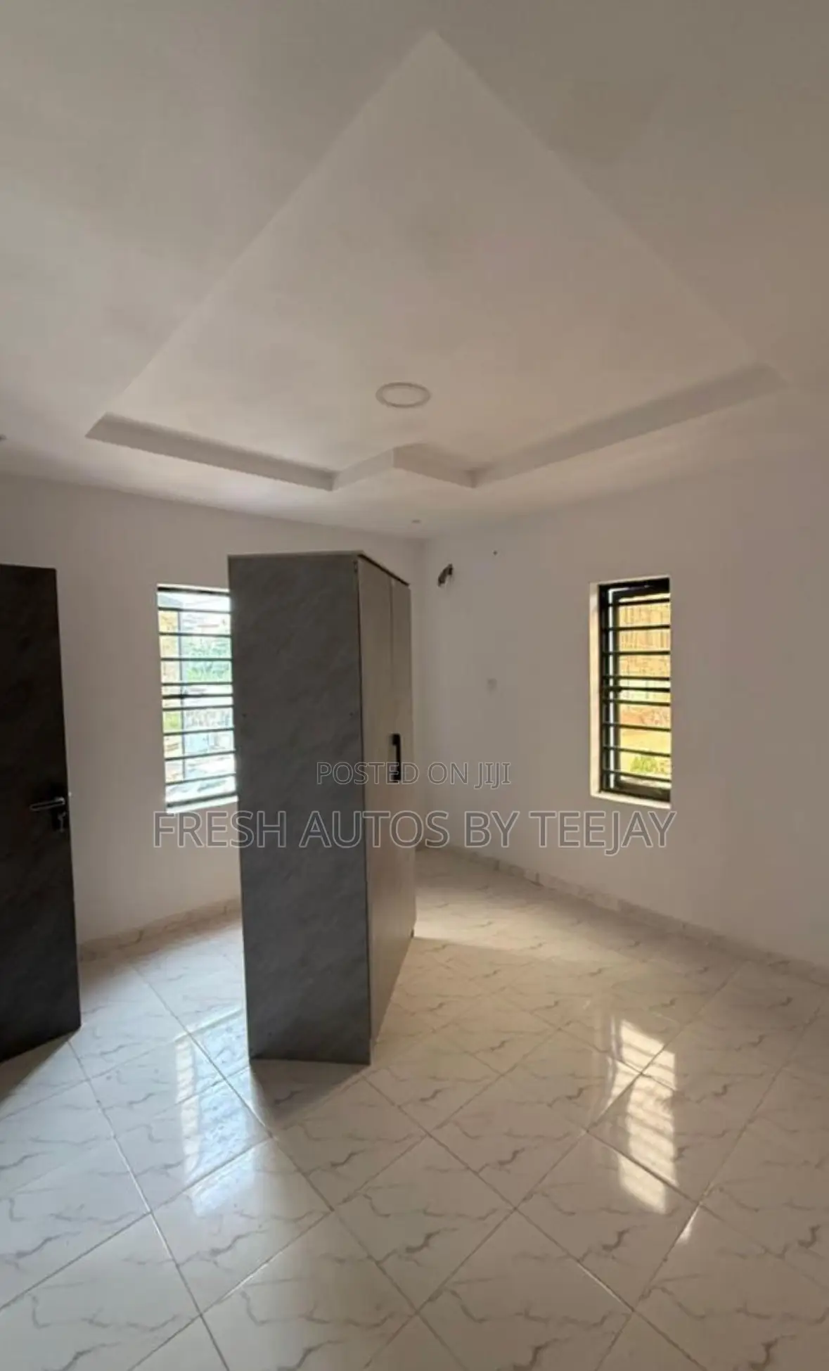4bdrm Duplex in Gate Way Estate for sale