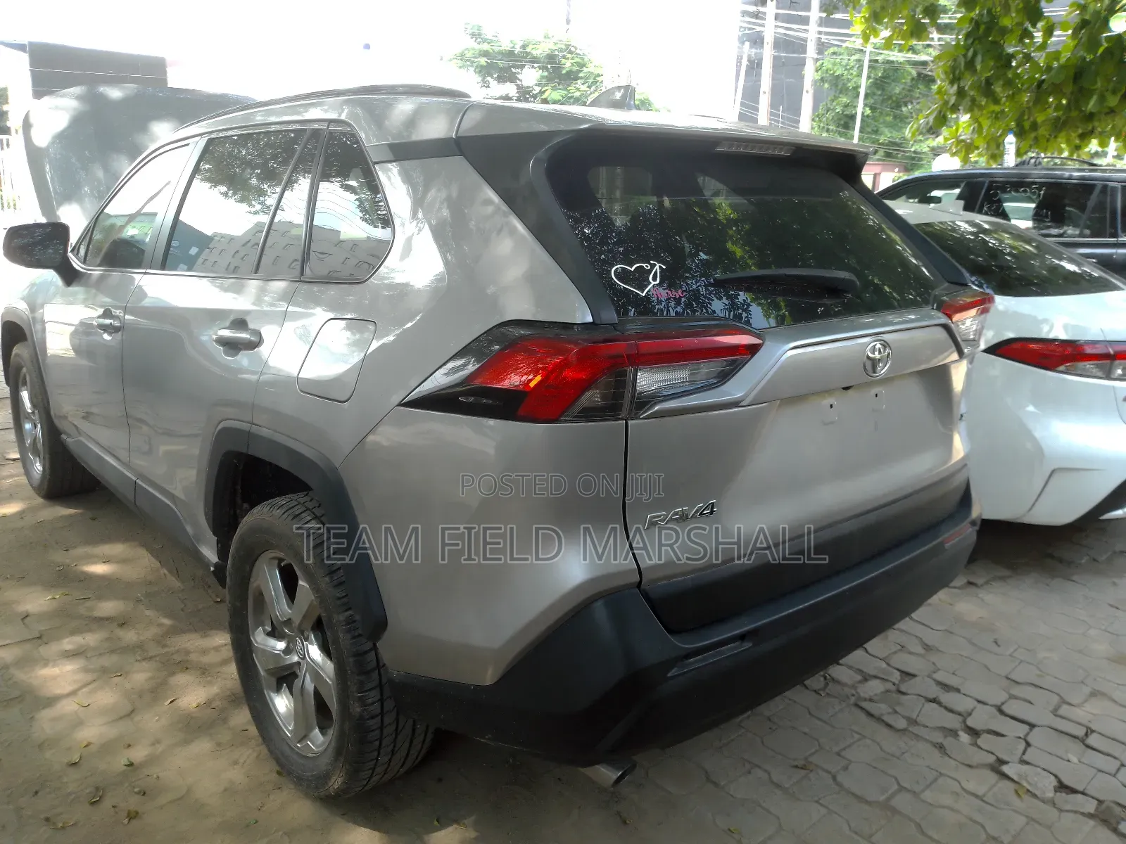 Toyota RAV4 XLE AWD 2020