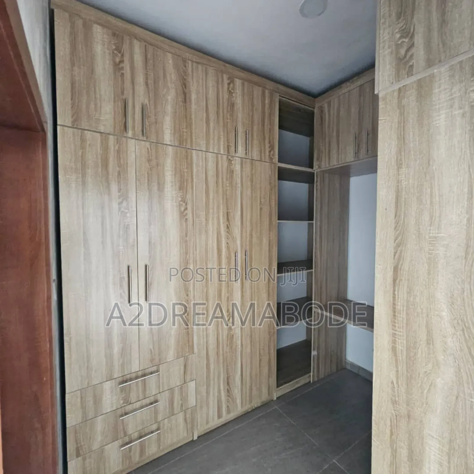 7bdrm Duplex in Magodo Phase 2 for sale