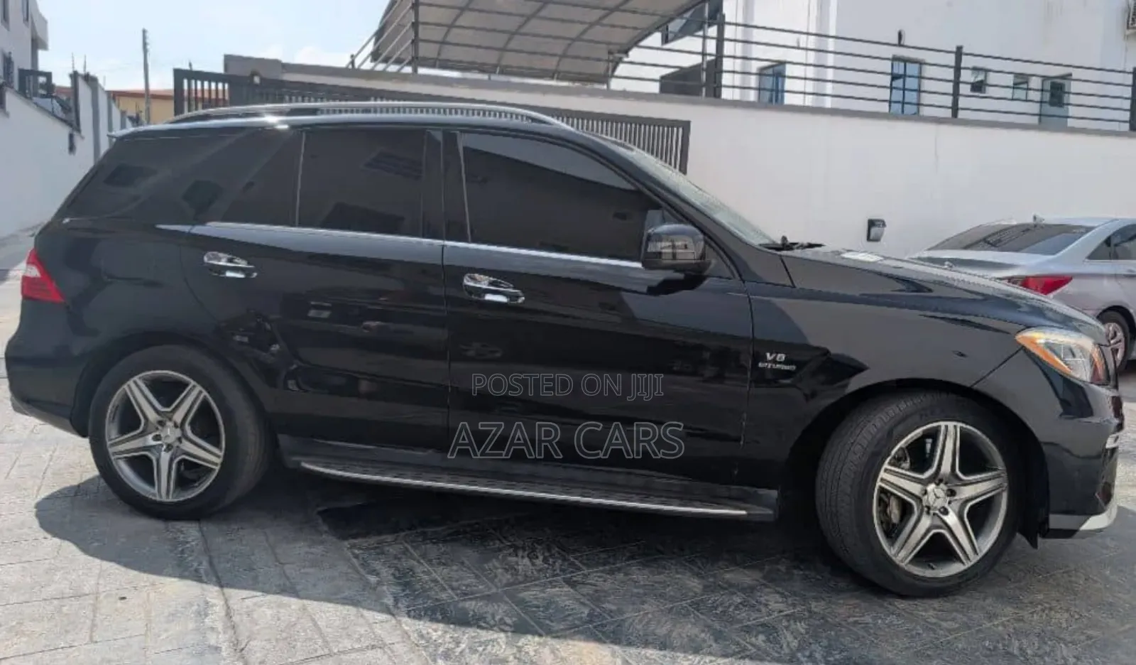 Mercedes-Benz M Class ML63 AMG 4dr SUV AWD (5.5L 8cyl Turbo 7A) 2014