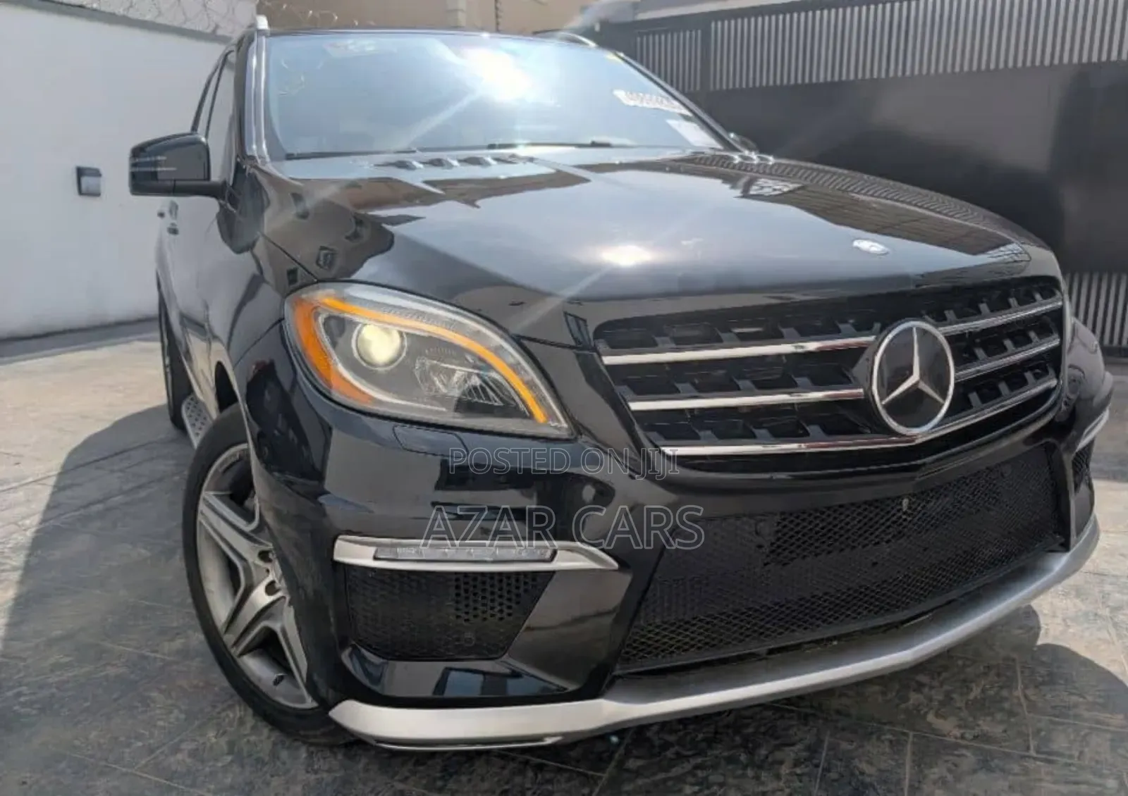 Mercedes-Benz M Class ML63 AMG 4dr SUV AWD (5.5L 8cyl Turbo 7A) 2014