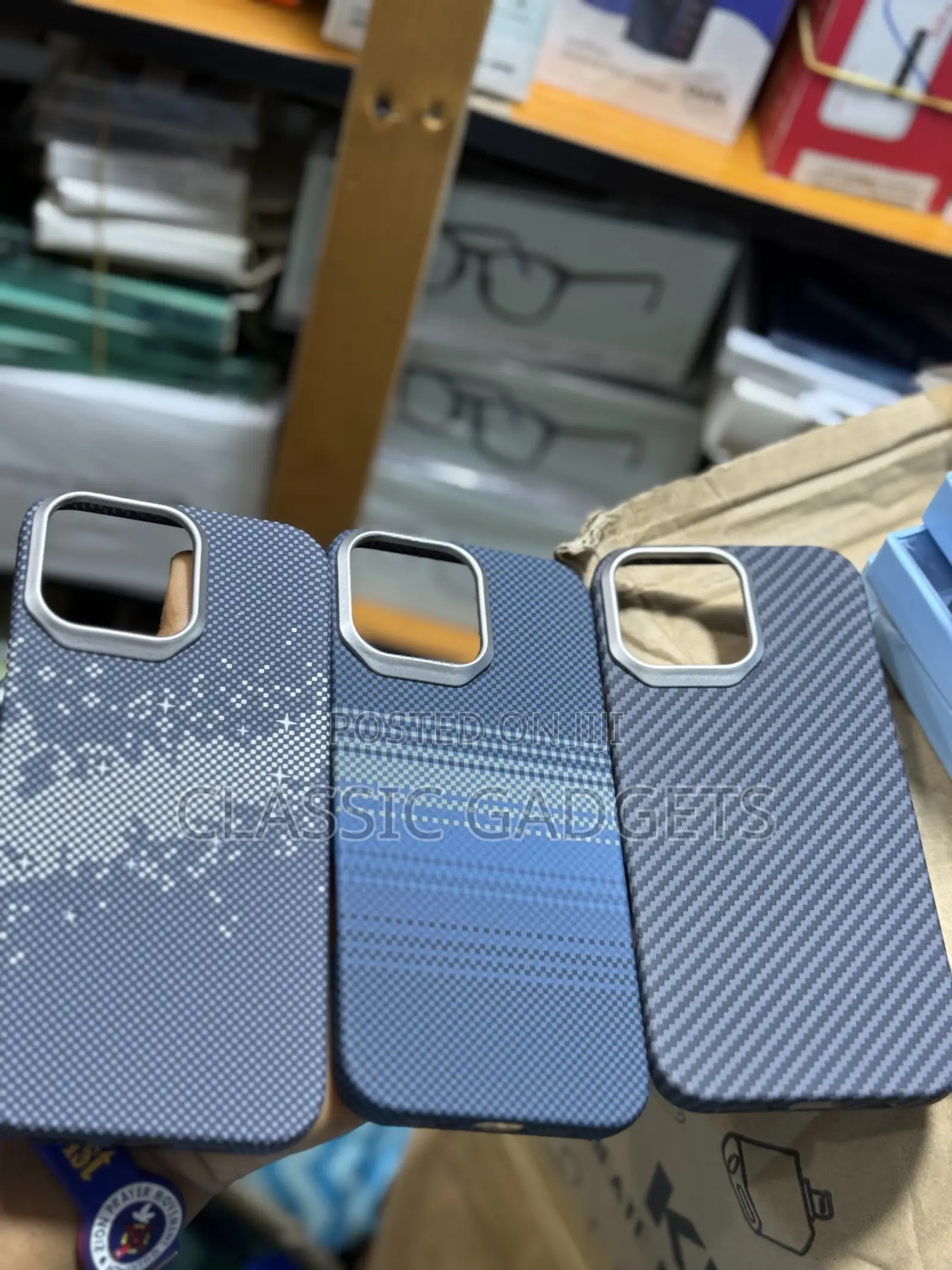 Ultra Slim Carbon Fiber Magsafe Case for iPhone 16 Pro Max