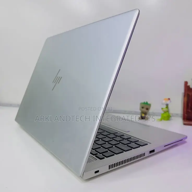 New Laptop HP EliteBook 8440w 12GB Intel Core i5 SSD 256GB