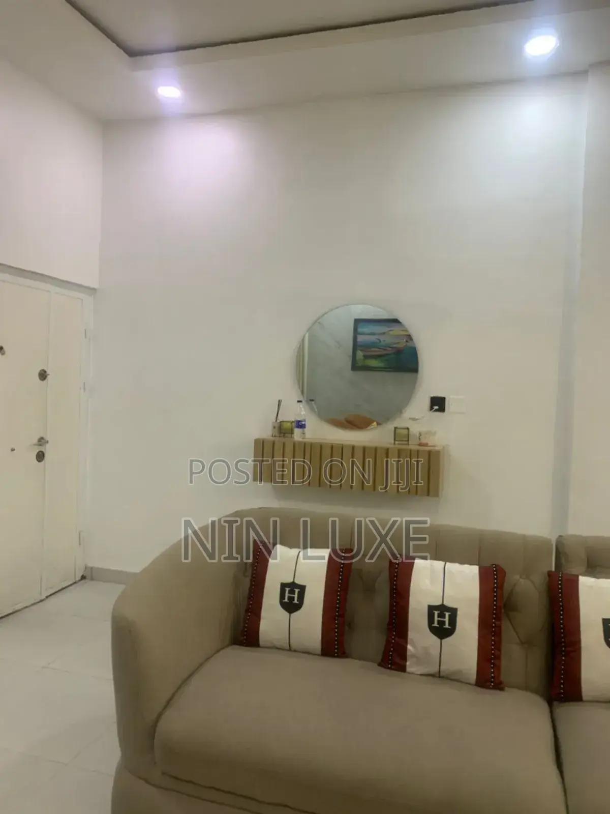 Exclusive Beautifully Serviced 4bedroom Apartment.