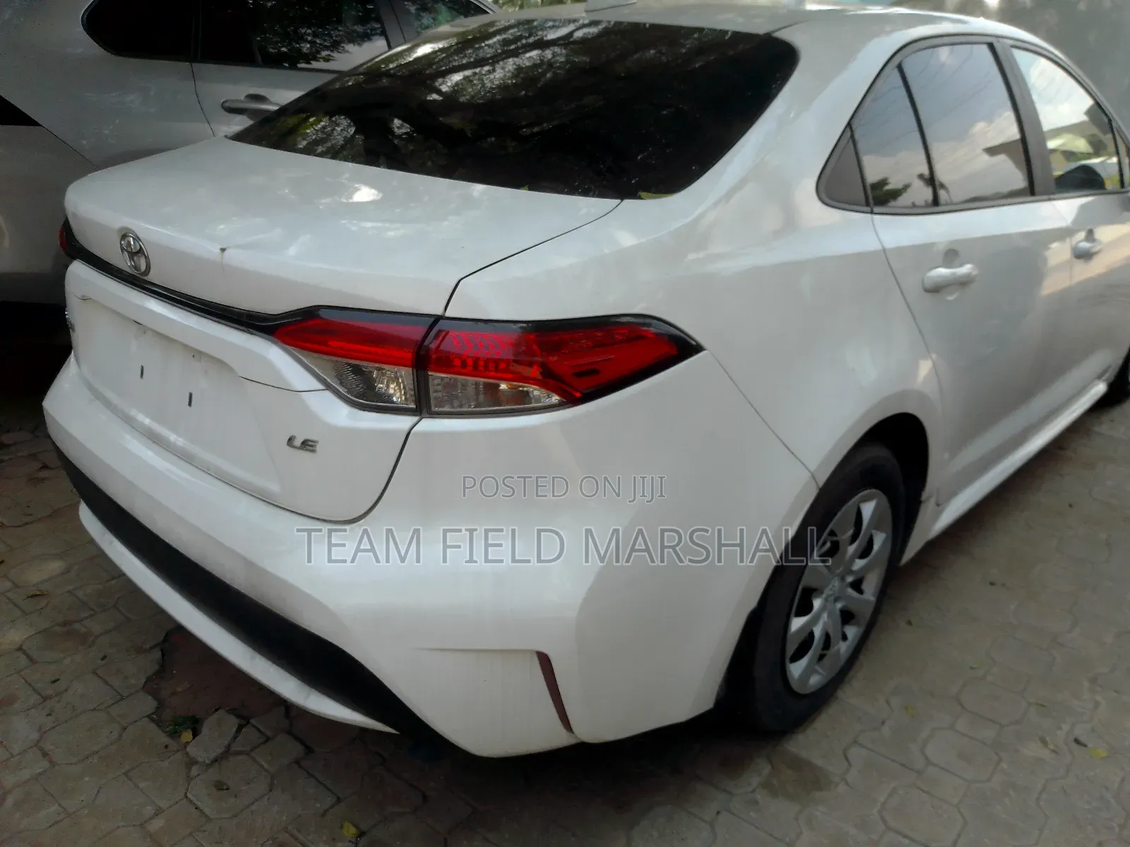 Toyota Corolla LE 2020 White