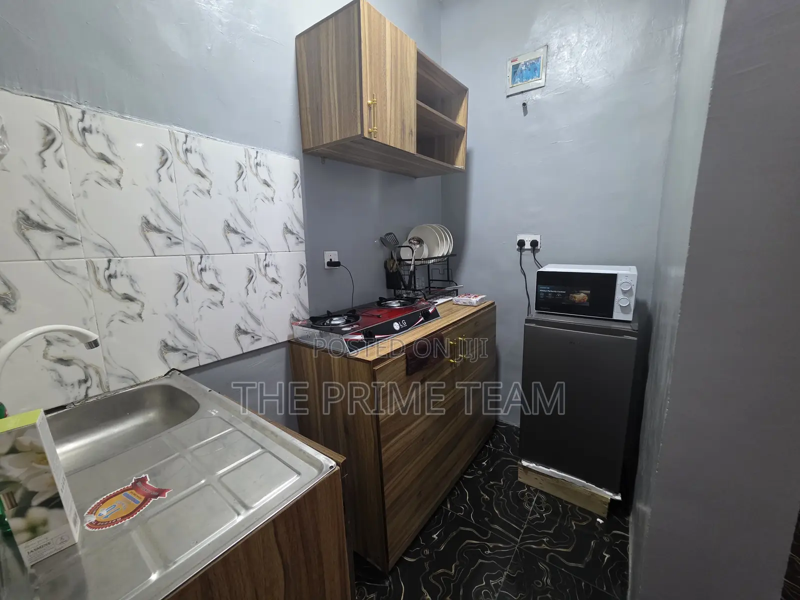 Prime Gold Mini-Flat Apartment