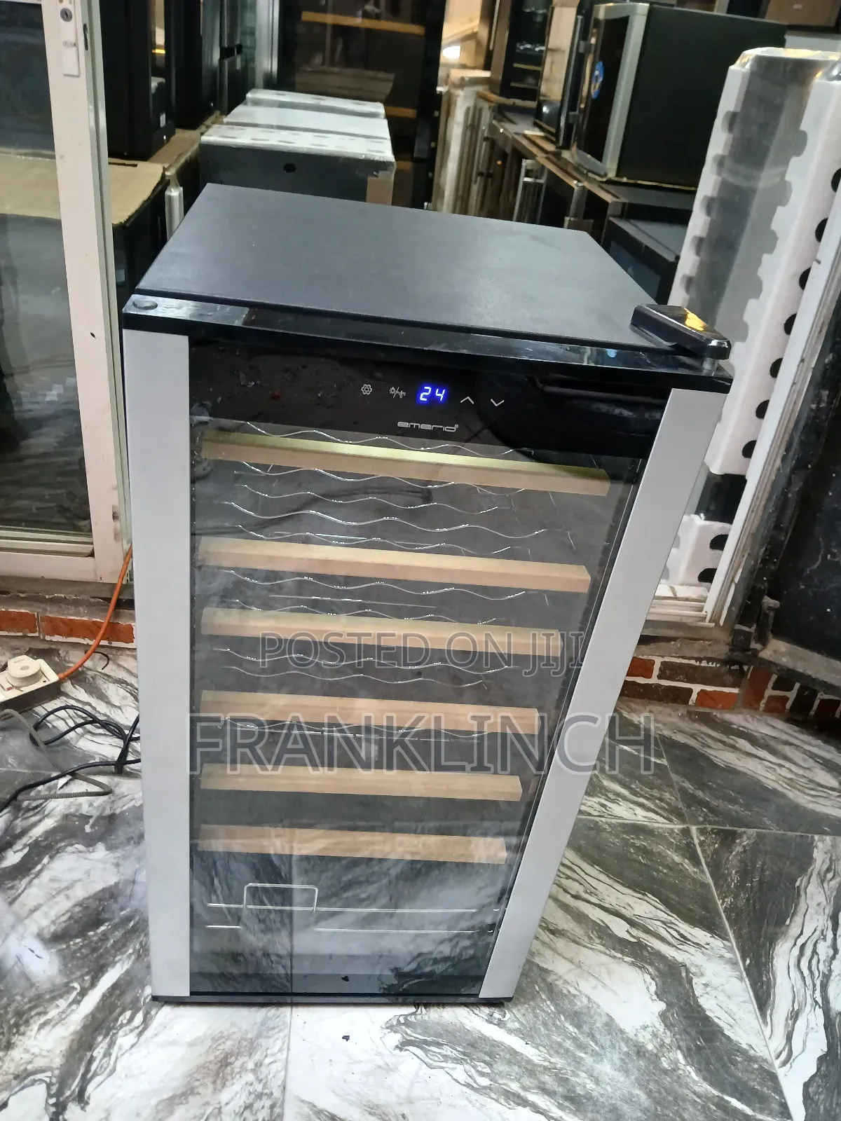Table Top Wine Chiller