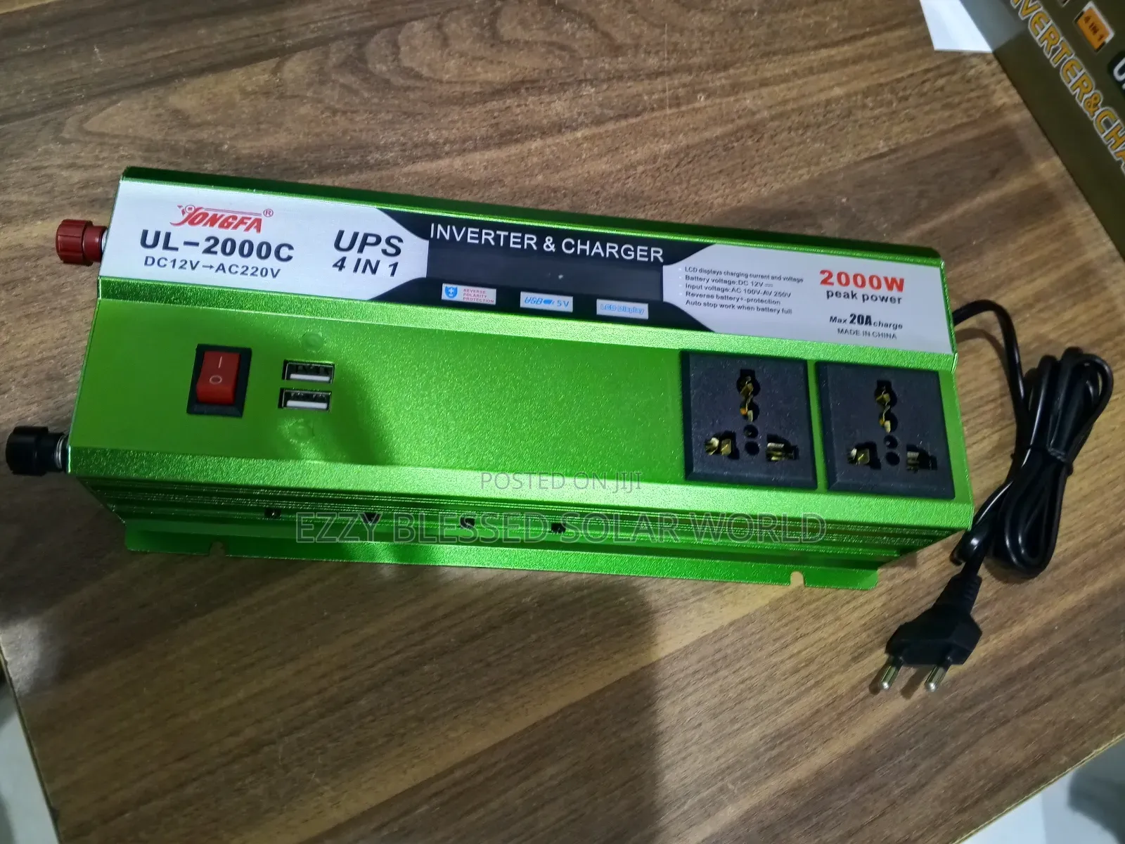 2000w Digital Inverter With Charger