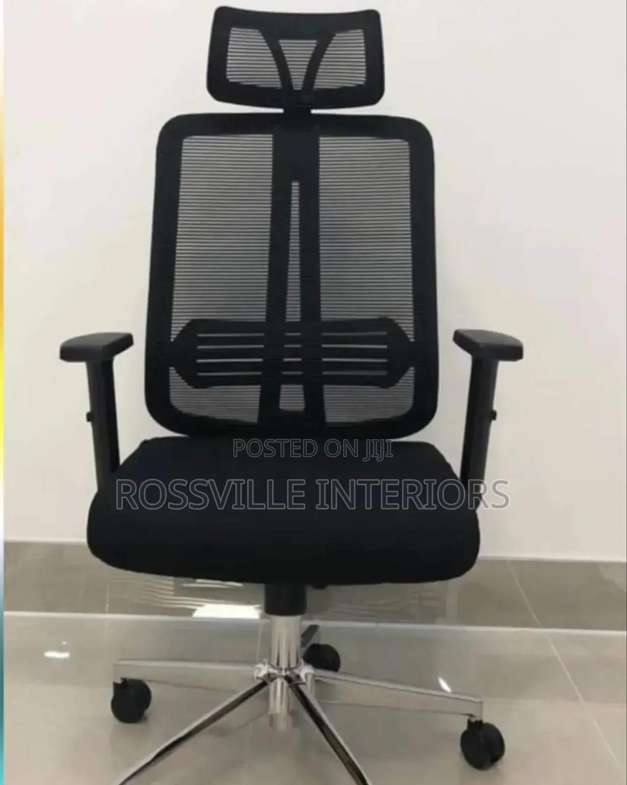 Executive/Ergonomic Swivel Office Chair