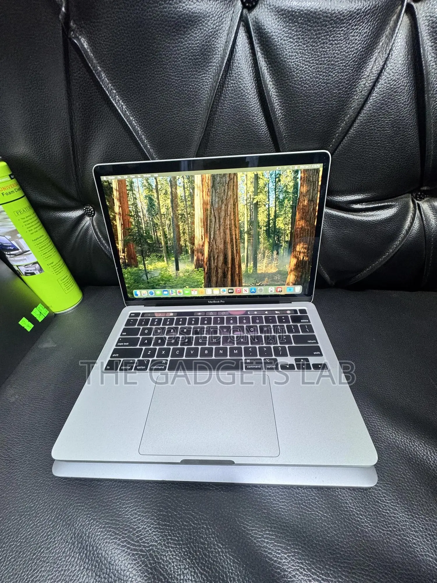 Laptop Apple MacBook Pro 2020 16GB Intel Core I5 SSD 256GB