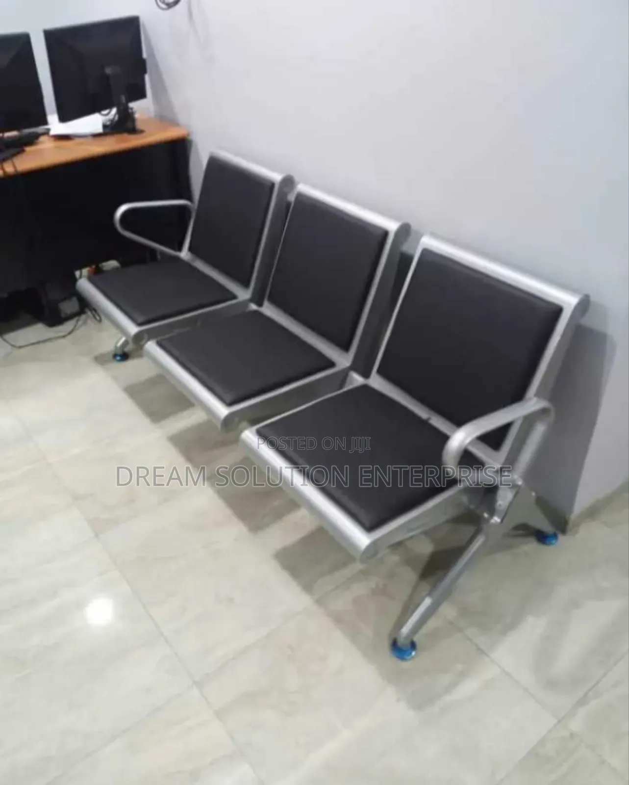 Airport Chair With Leather